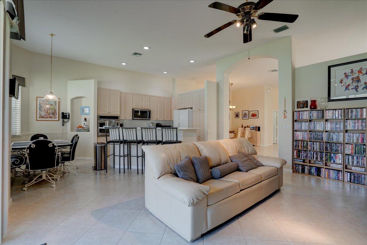 15323 Fiorenza Circle Property Photo 25