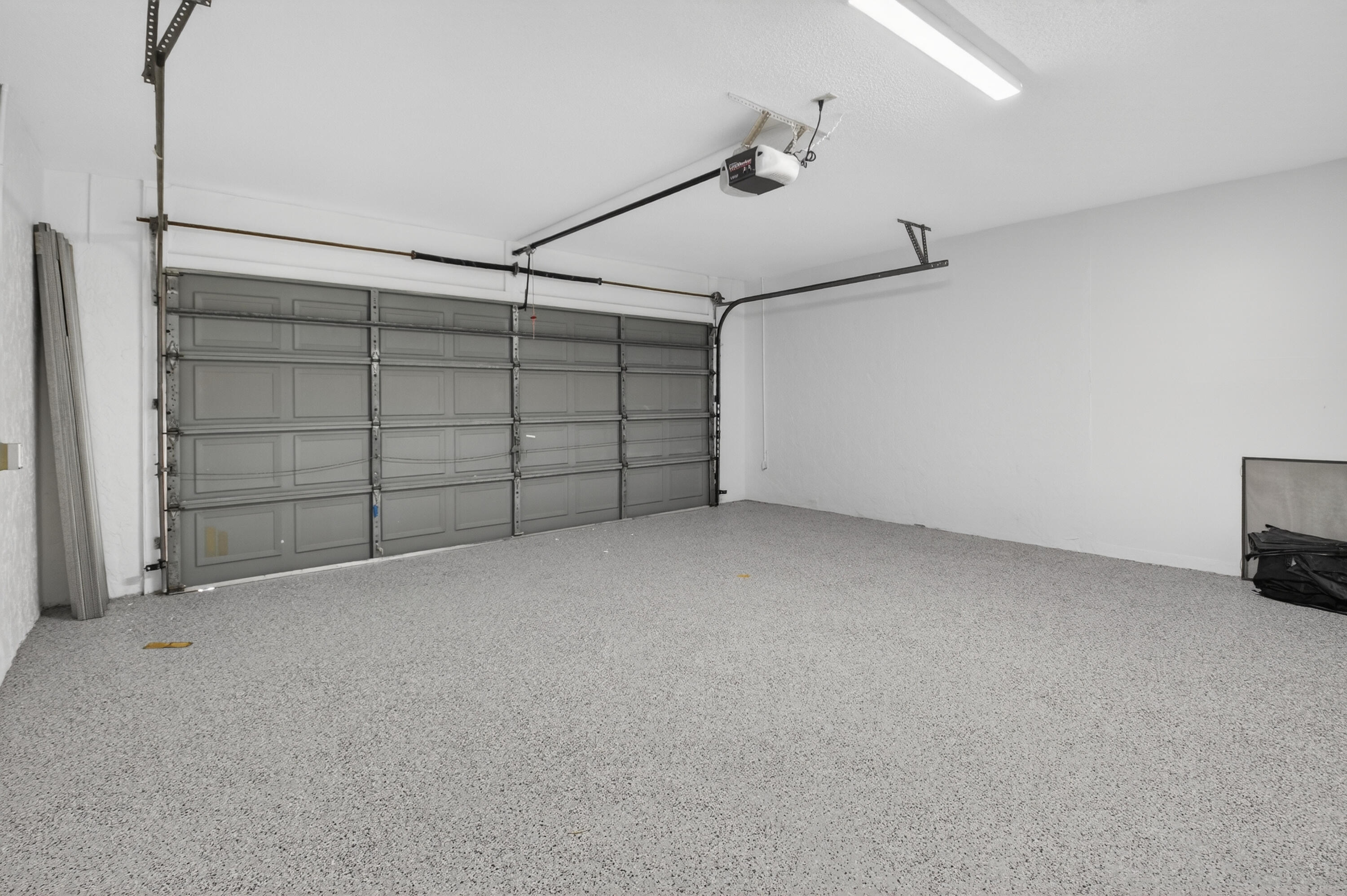 9362 Laurel Green Drive Property Photo 23