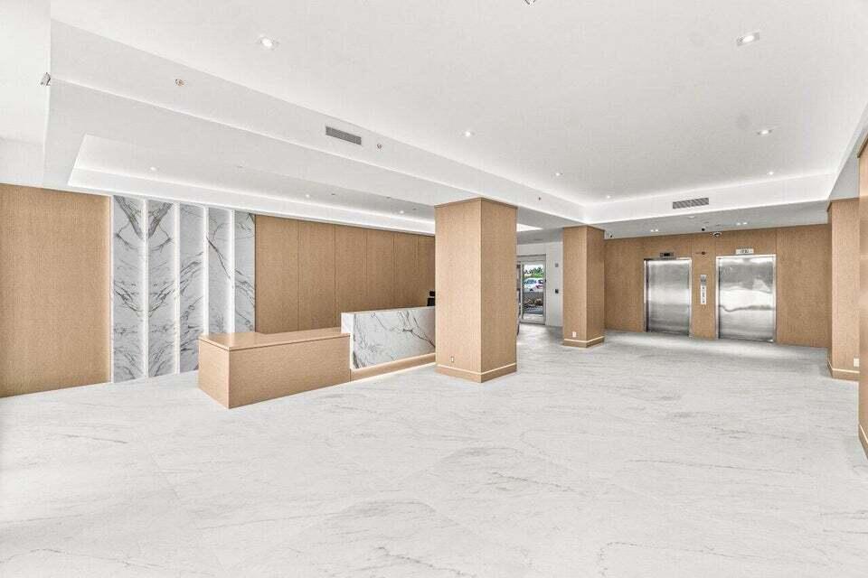 4201 N Ocean Boulevard 1705 Property Photo 3