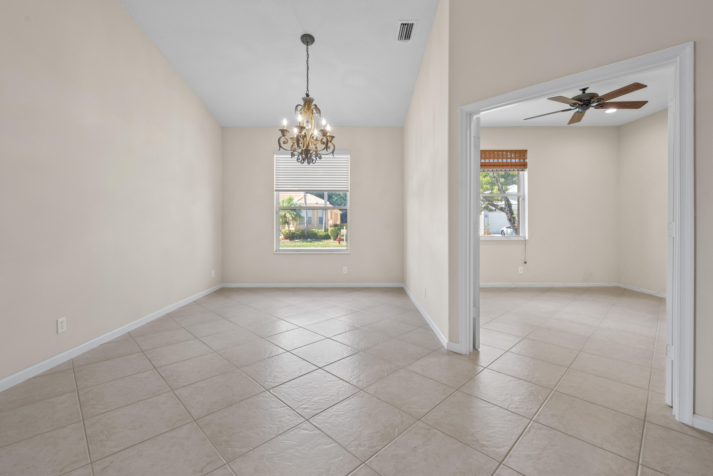 7086 Del Corso Lane Property Photo 14