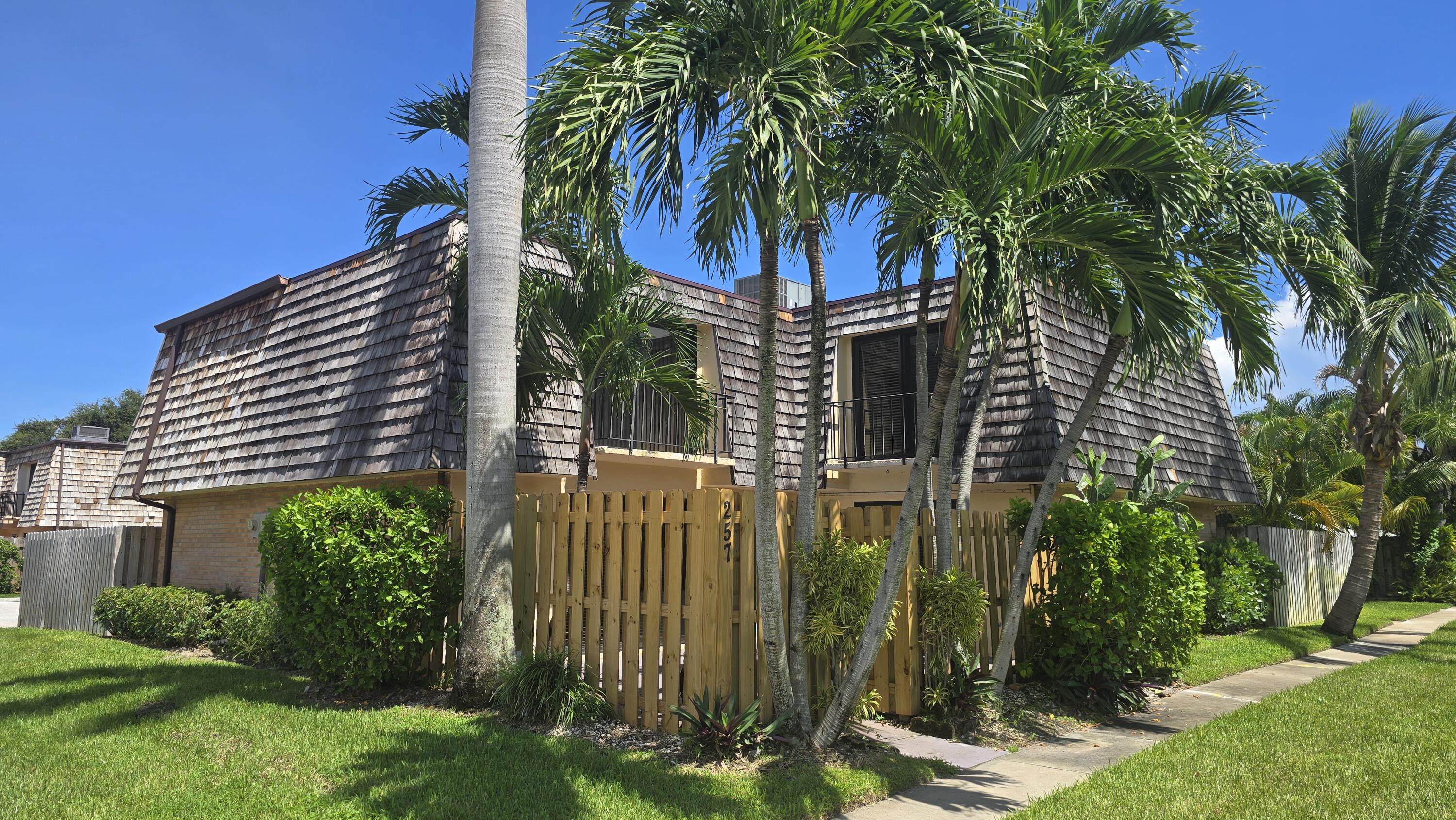 257 Lake Arbor Drive