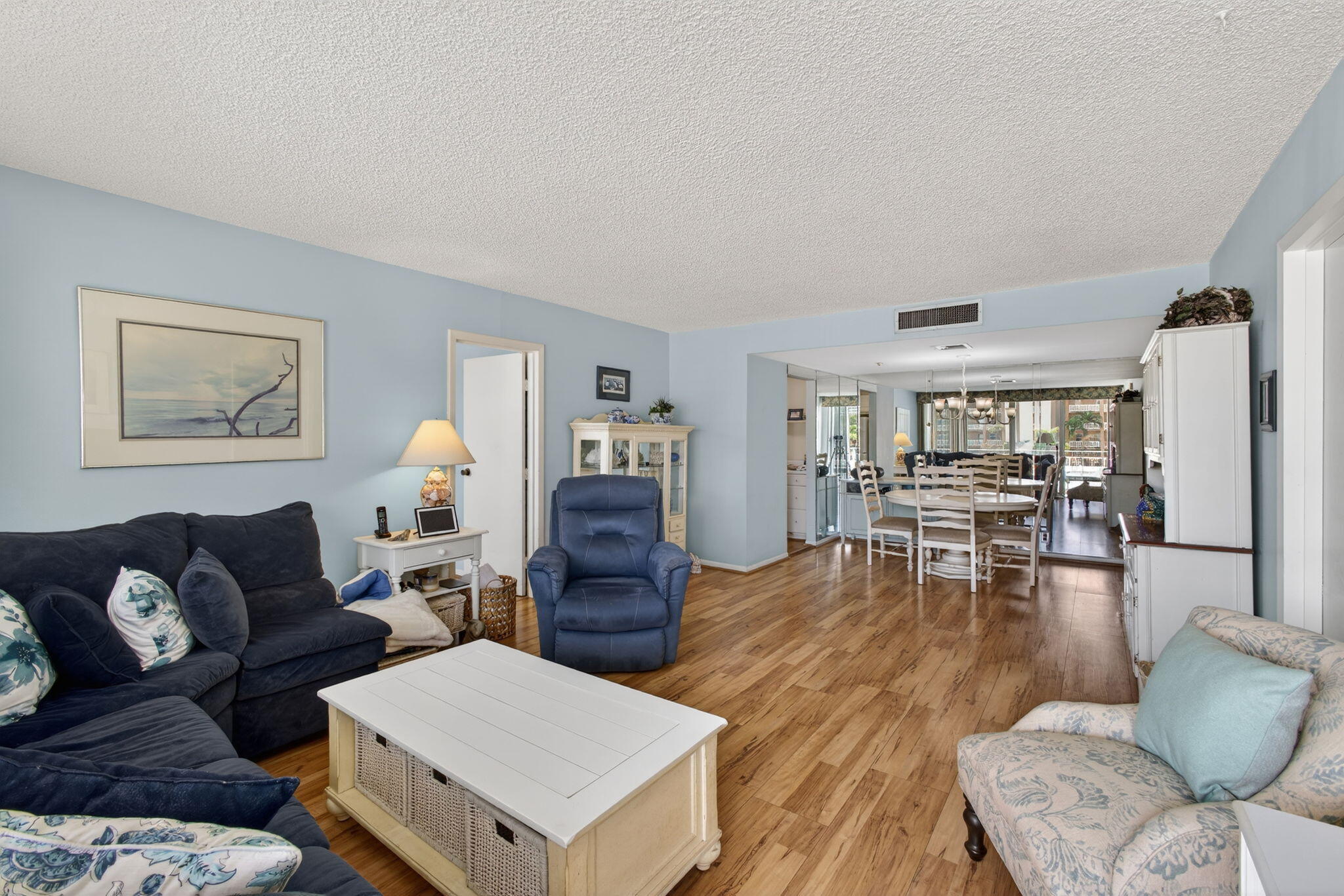 336 Golfview Road 207 Property Photo 11