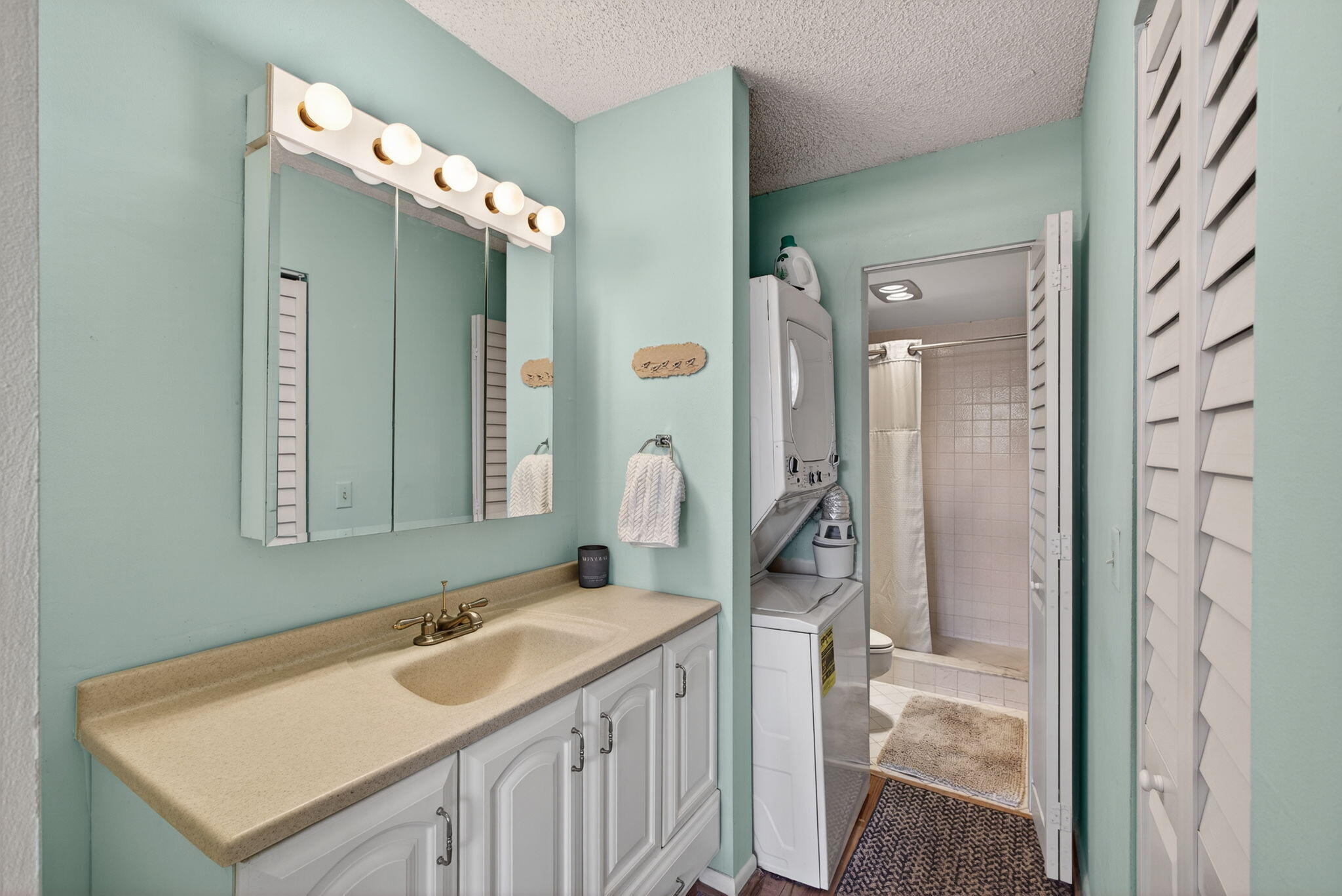 336 Golfview Road 207 Property Photo 34