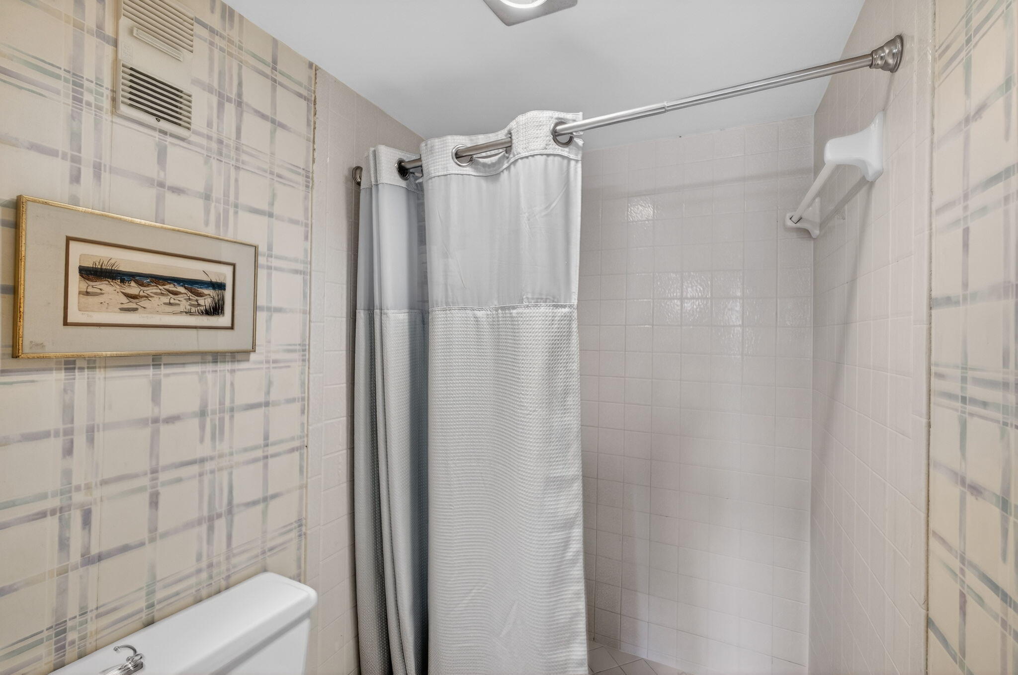 336 Golfview Road 207 Property Photo 37