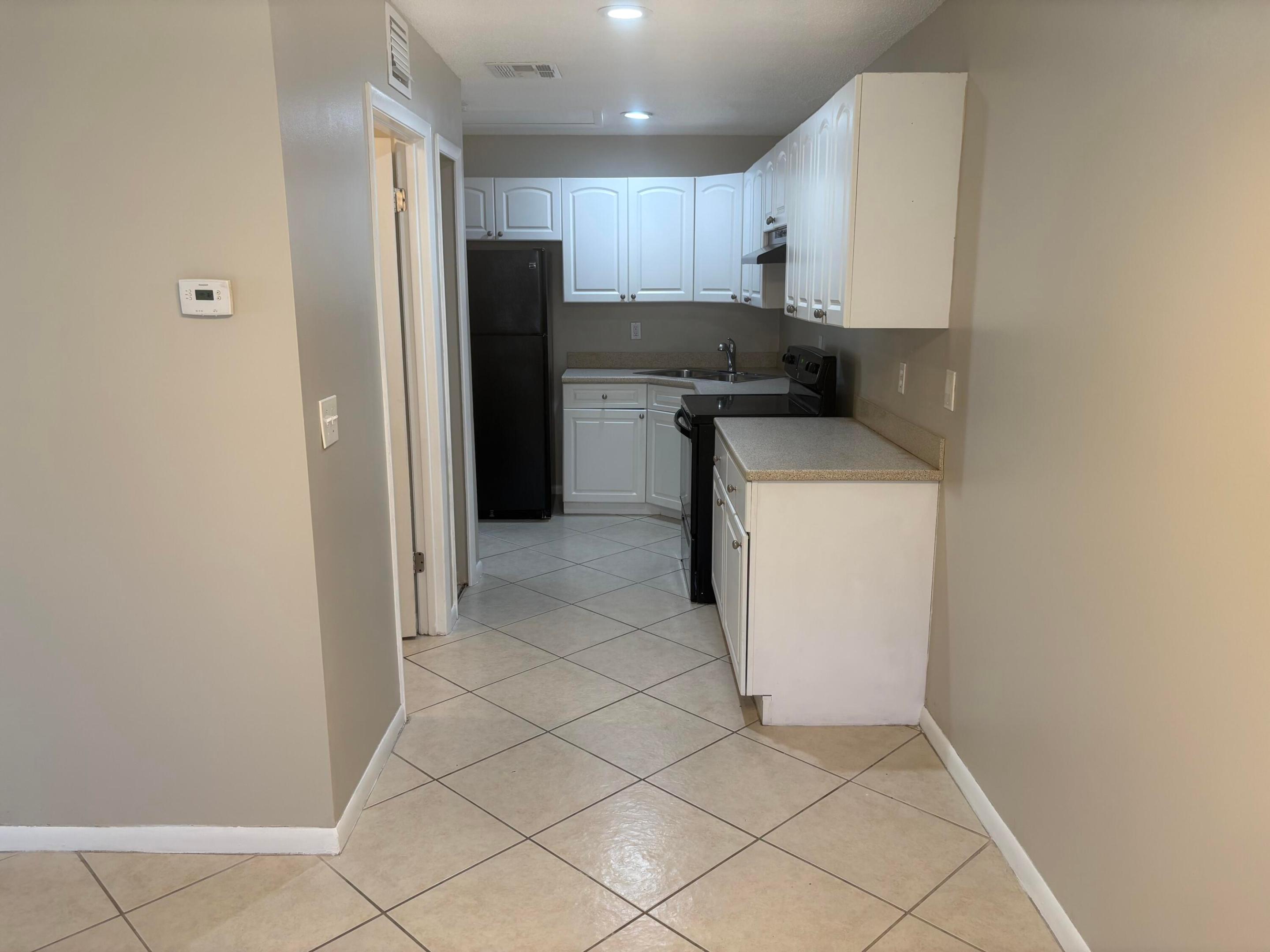 2011 Oleander Boulevard C Property Photo 4