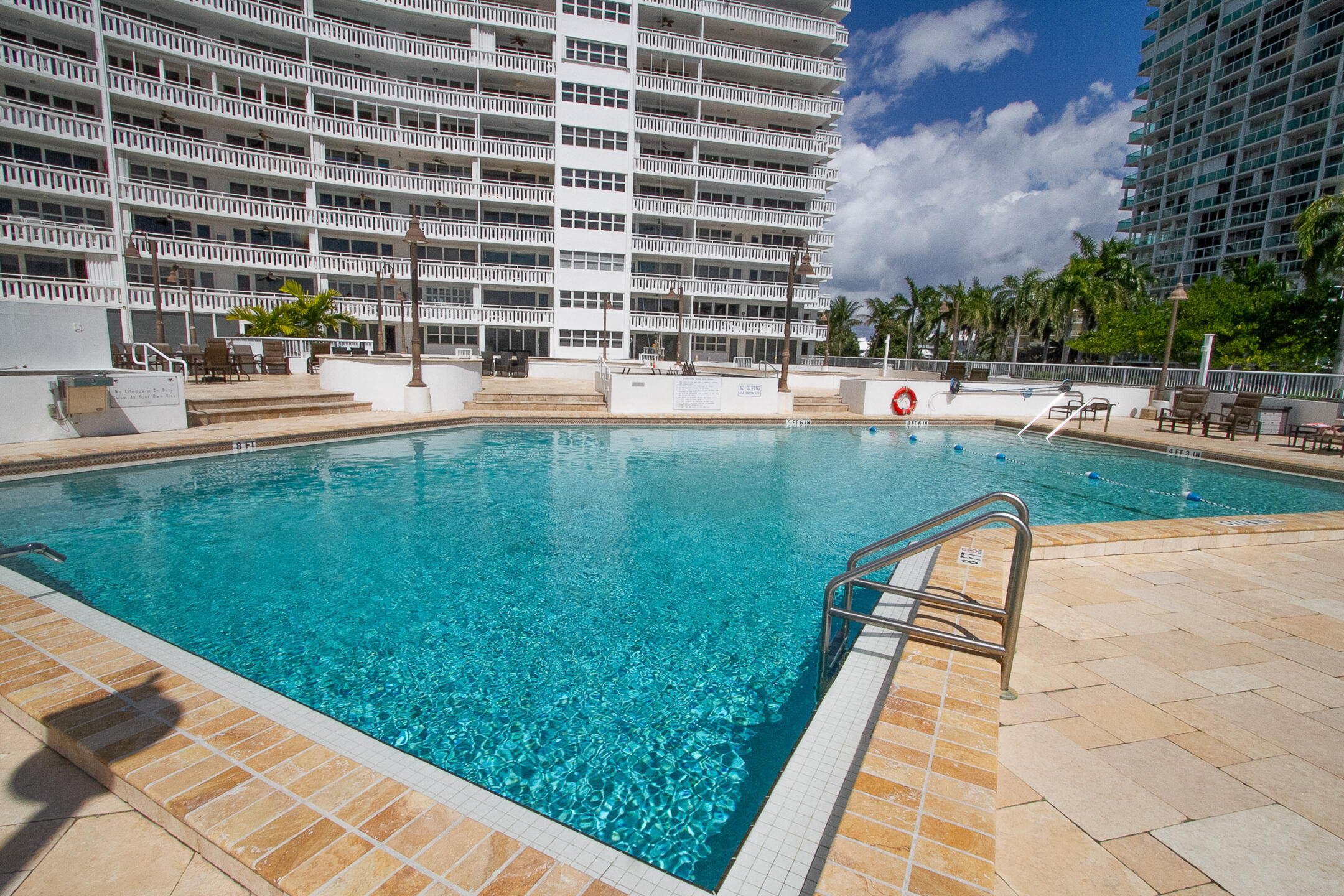 2000 S Ocean Drive 810 Property Photo 19