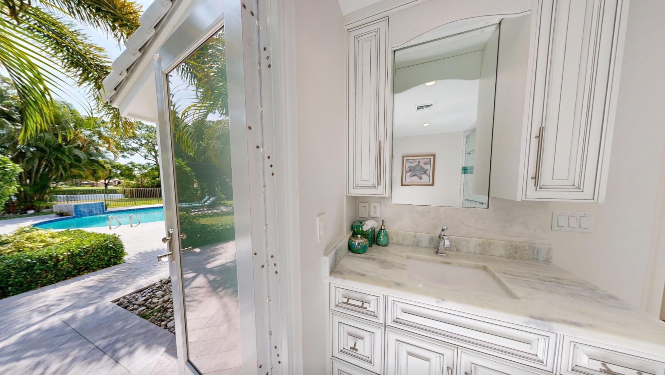 355 Oakview Drive Property Photo 49