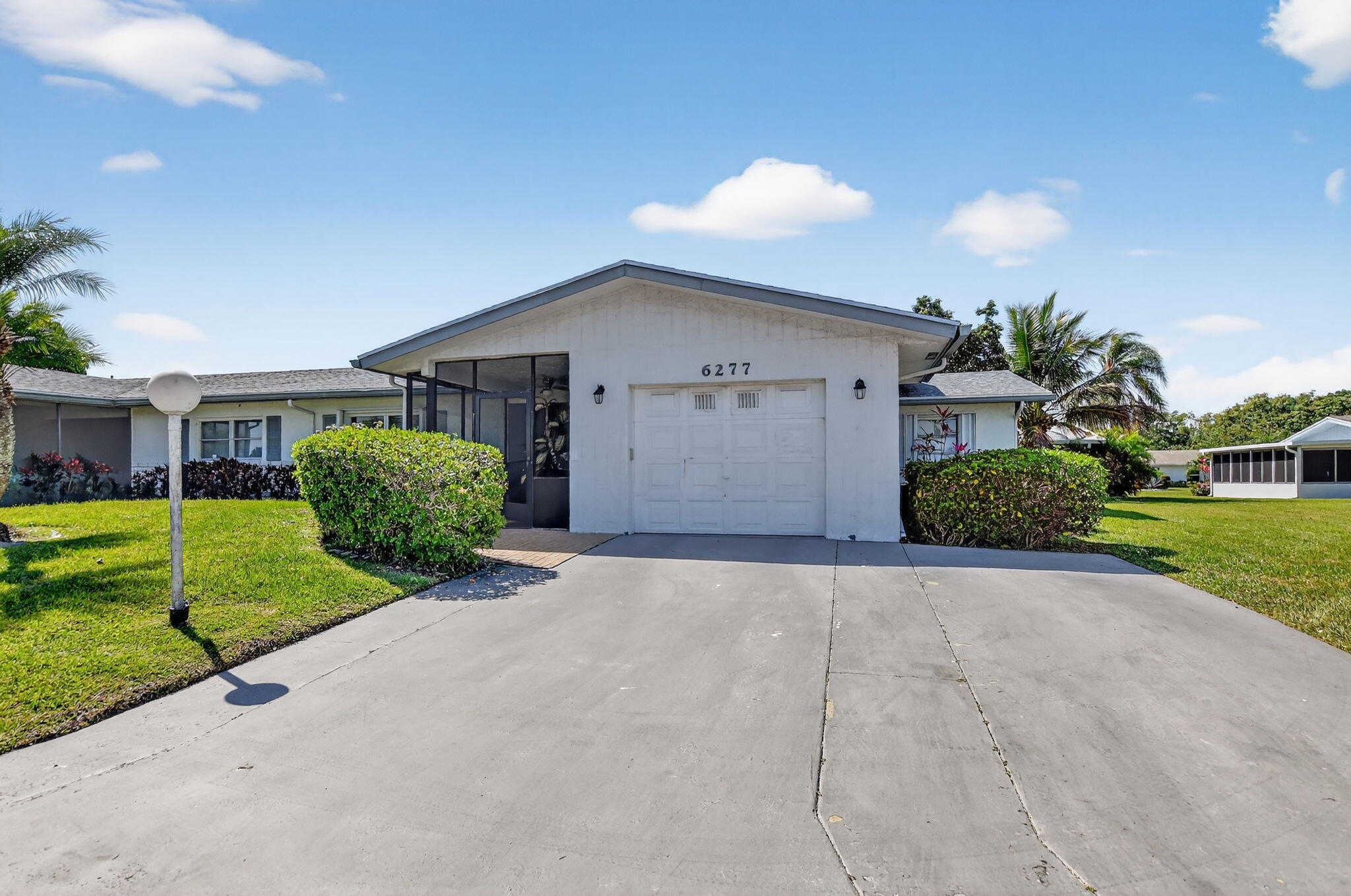 6277 Overland Place Property Photo 2