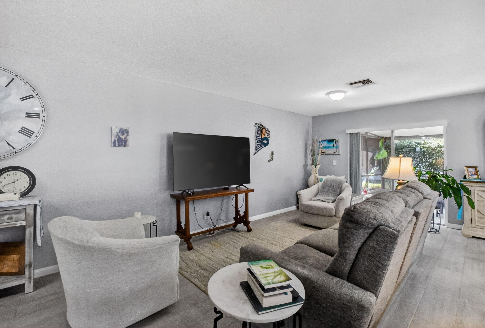 6277 Overland Place Property Photo 8