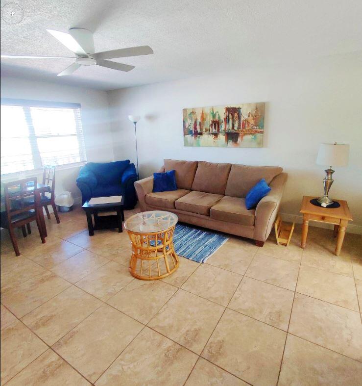 801 Hummingbird Way 205 Property Photo 2