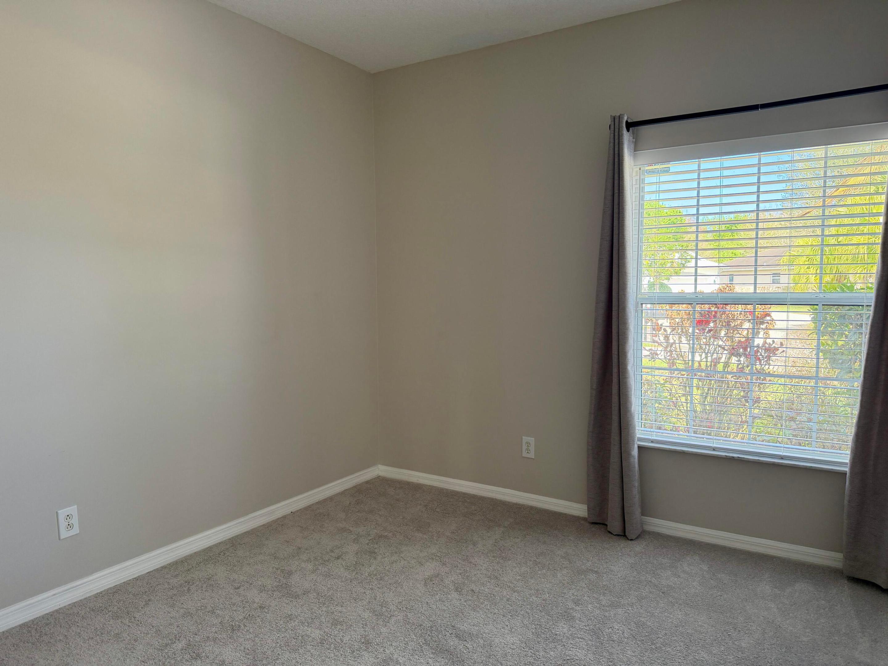 6295 33rd Manor Property Photo 17