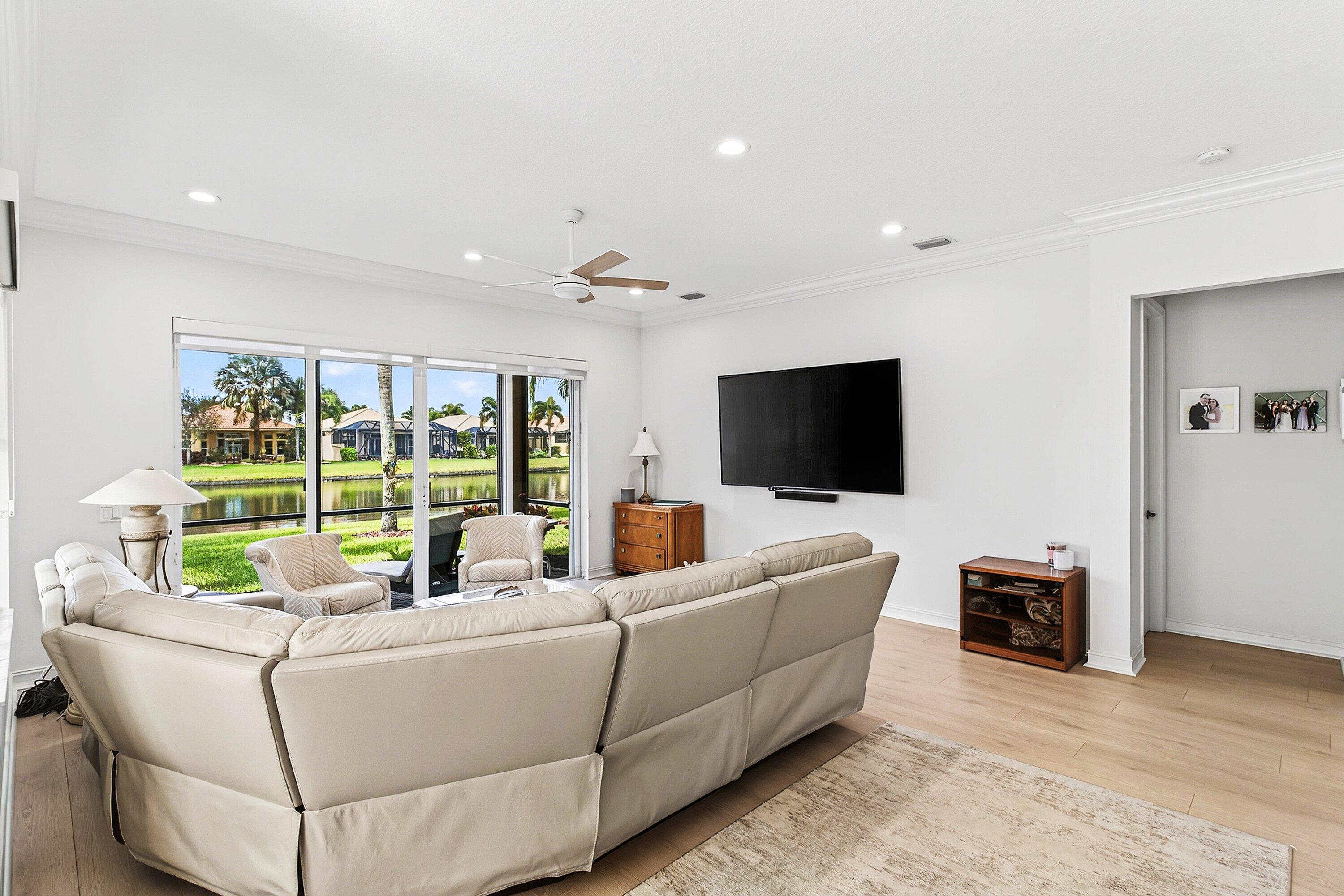 10797 Carmelcove Circle Property Photo 16