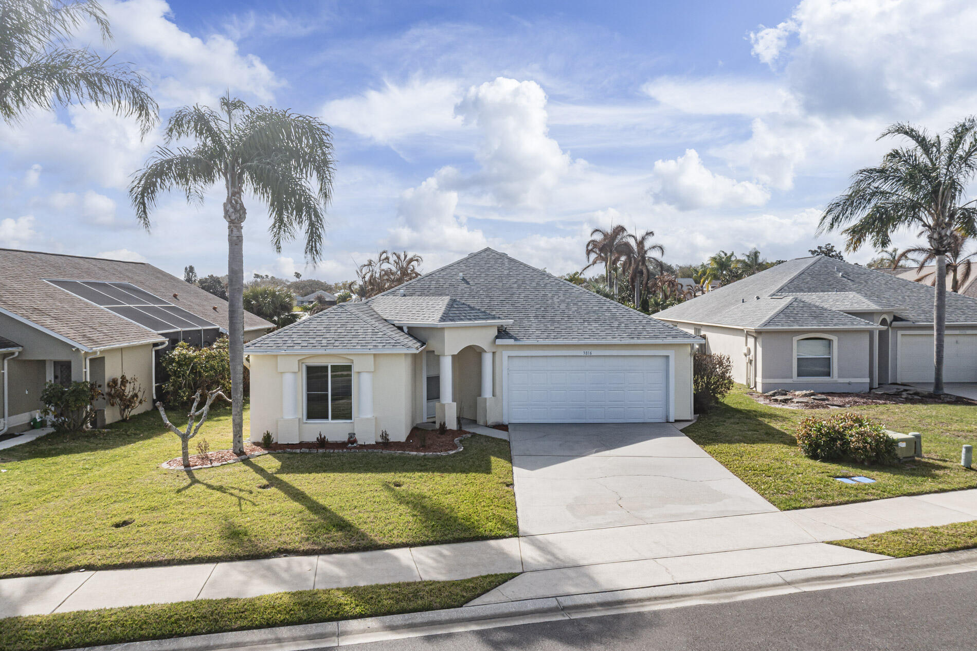 3816 Sunbeam Court Property Photo 2