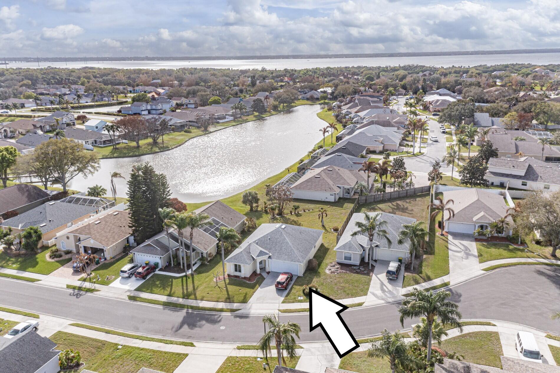 3816 Sunbeam Court Property Photo 4