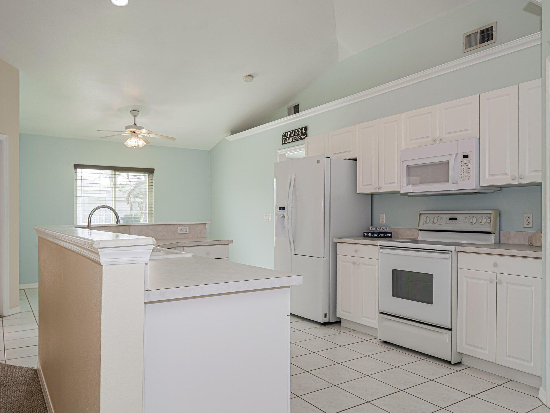 3816 Sunbeam Court Property Photo 9