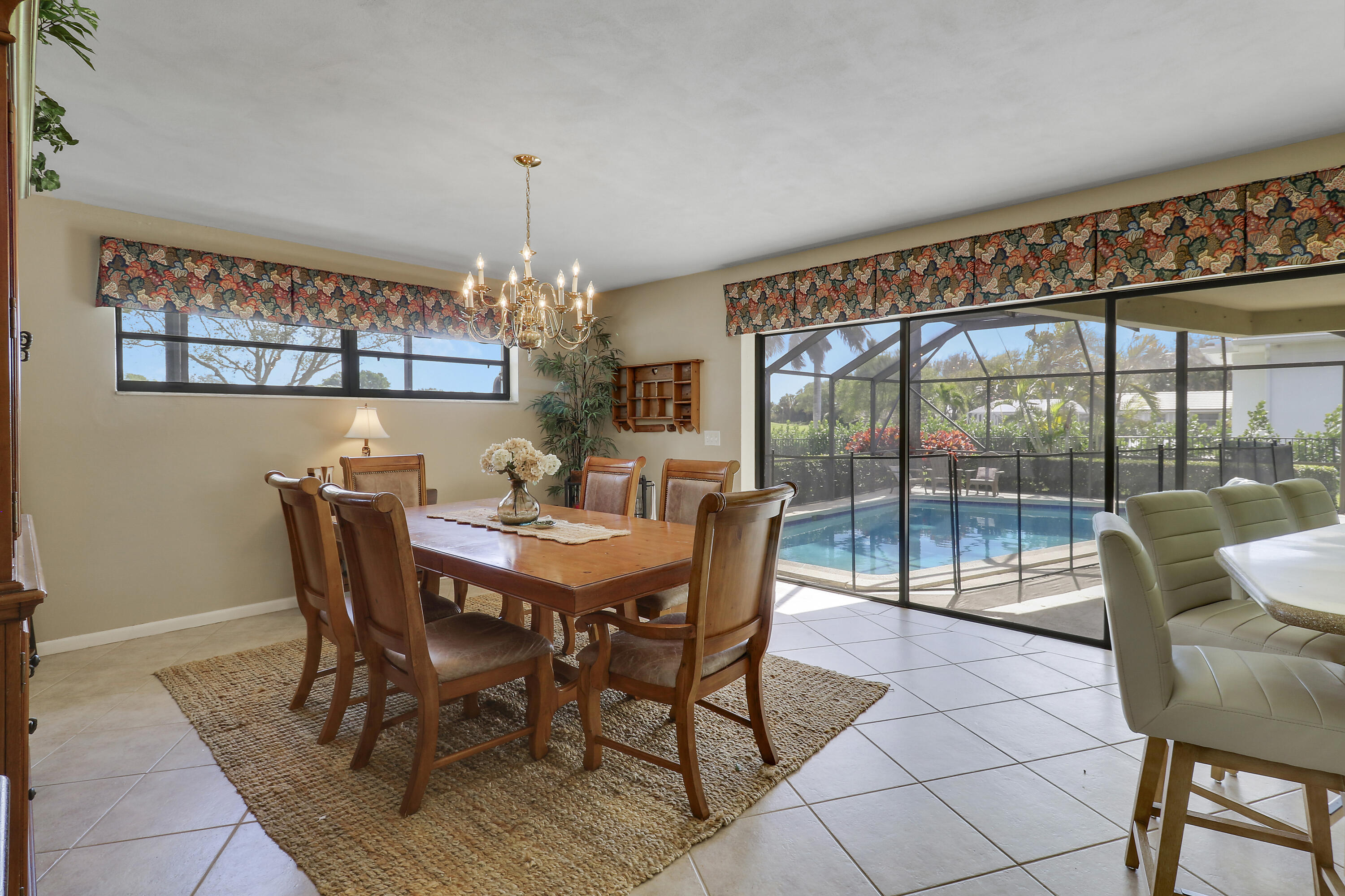 856 Country Club Drive Property Photo 19