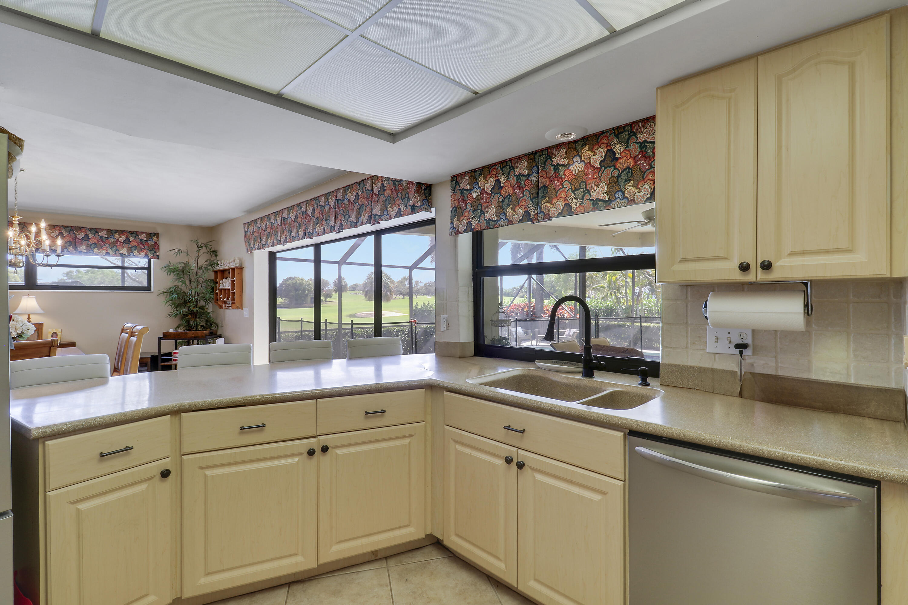 856 Country Club Drive Property Photo 23
