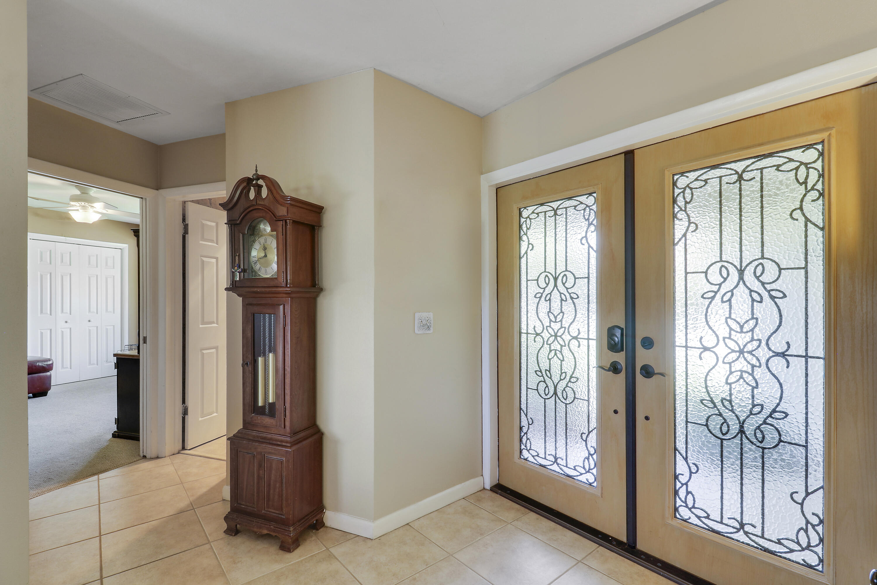 856 Country Club Drive Property Photo 26