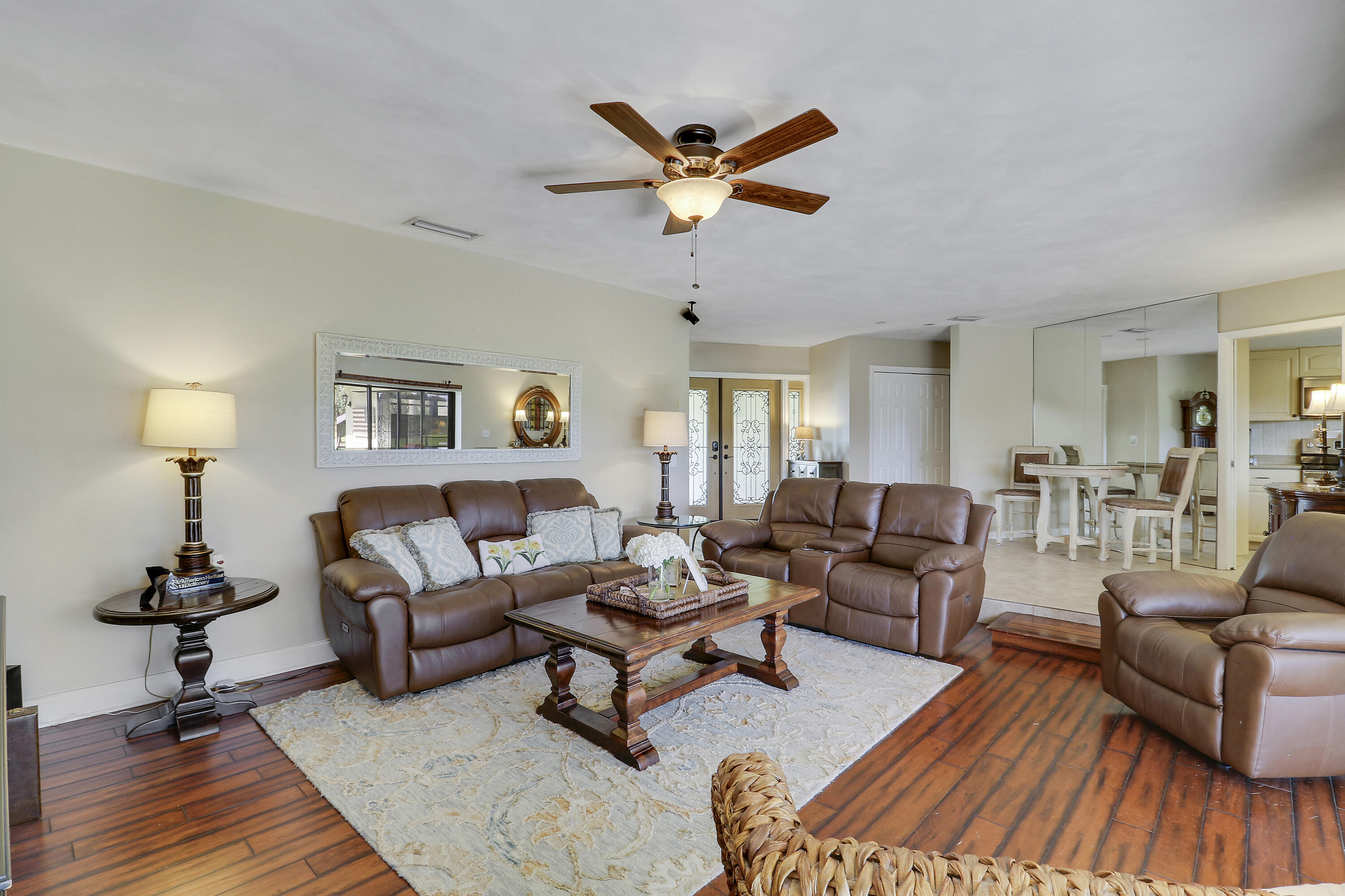 856 Country Club Drive Property Photo 28