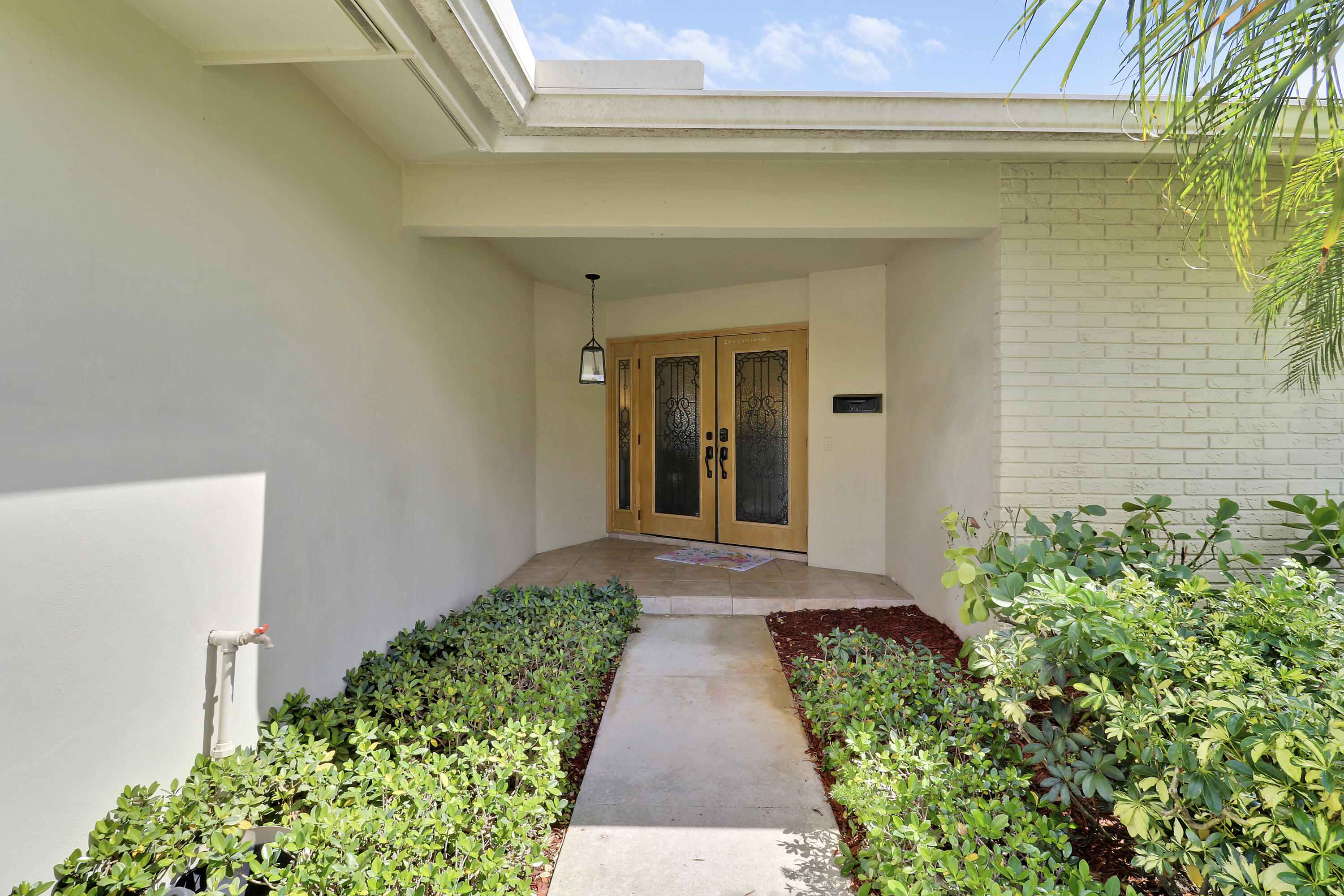 856 Country Club Drive Property Photo 36