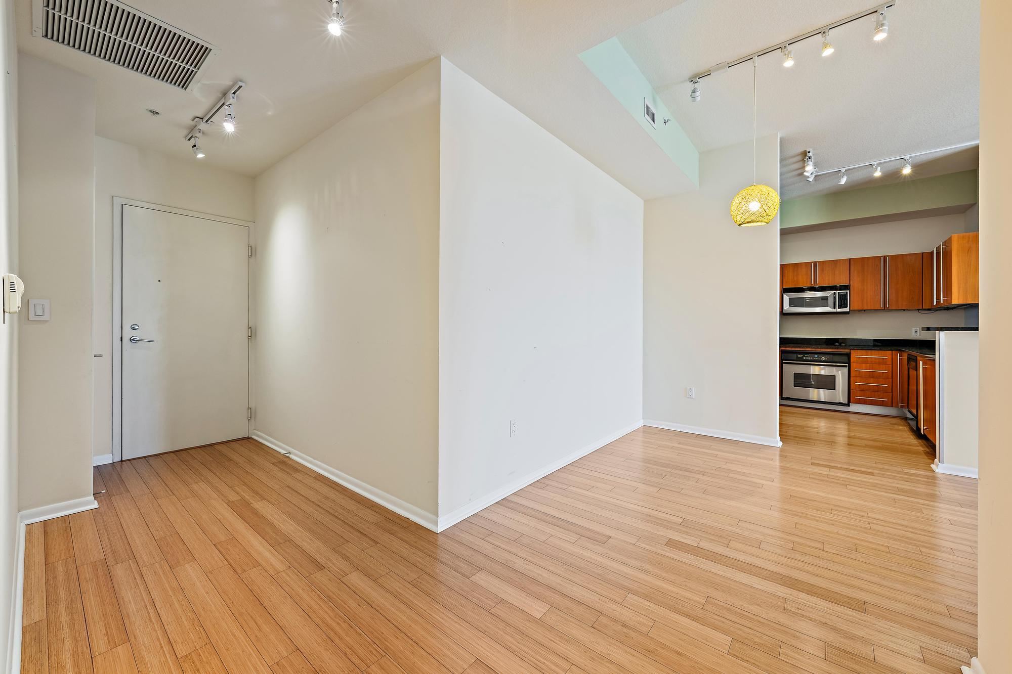 1551 N Flagler Drive Ph L7 Property Photo 3