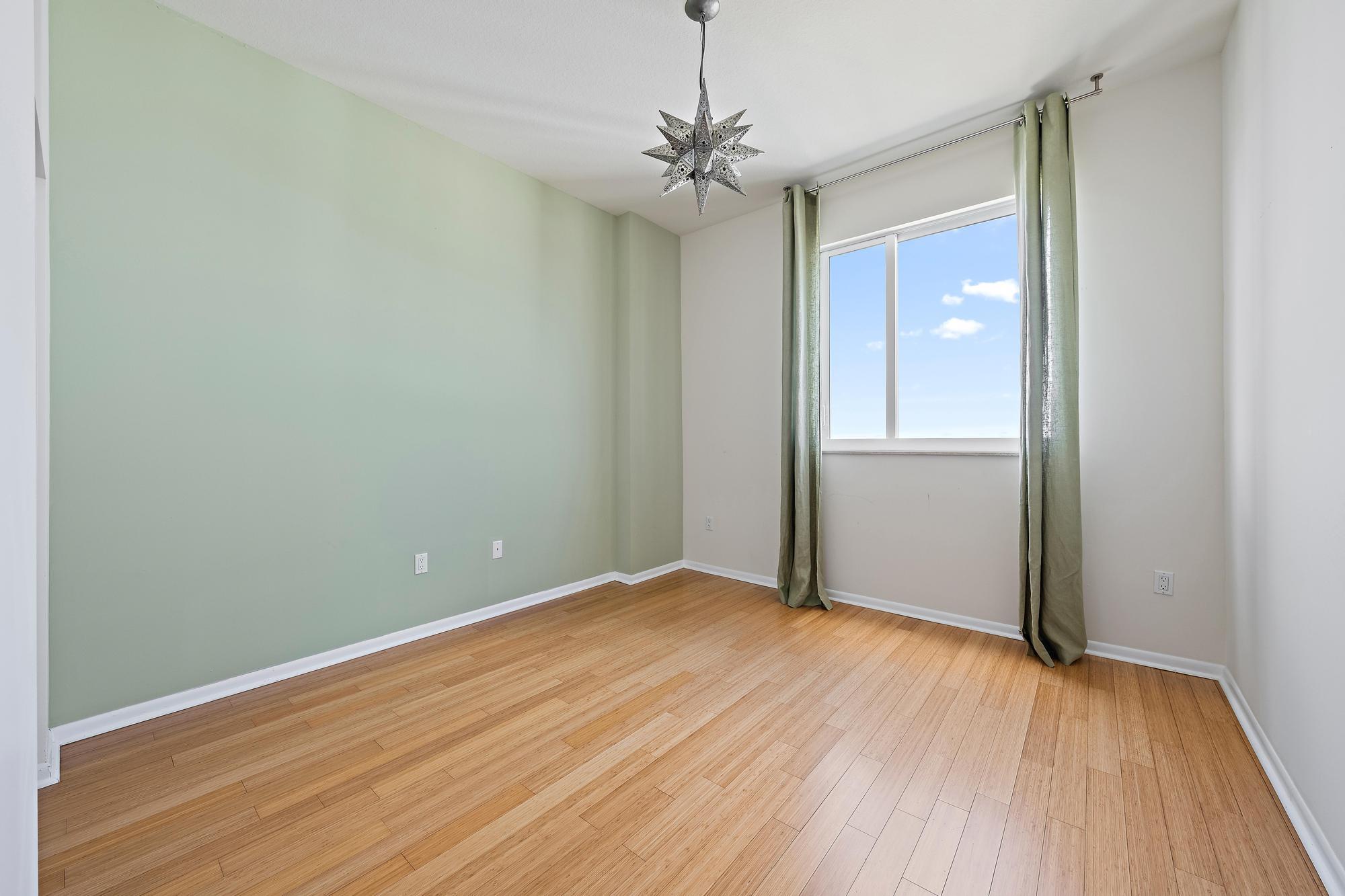 1551 N Flagler Drive Ph L7 Property Photo 15