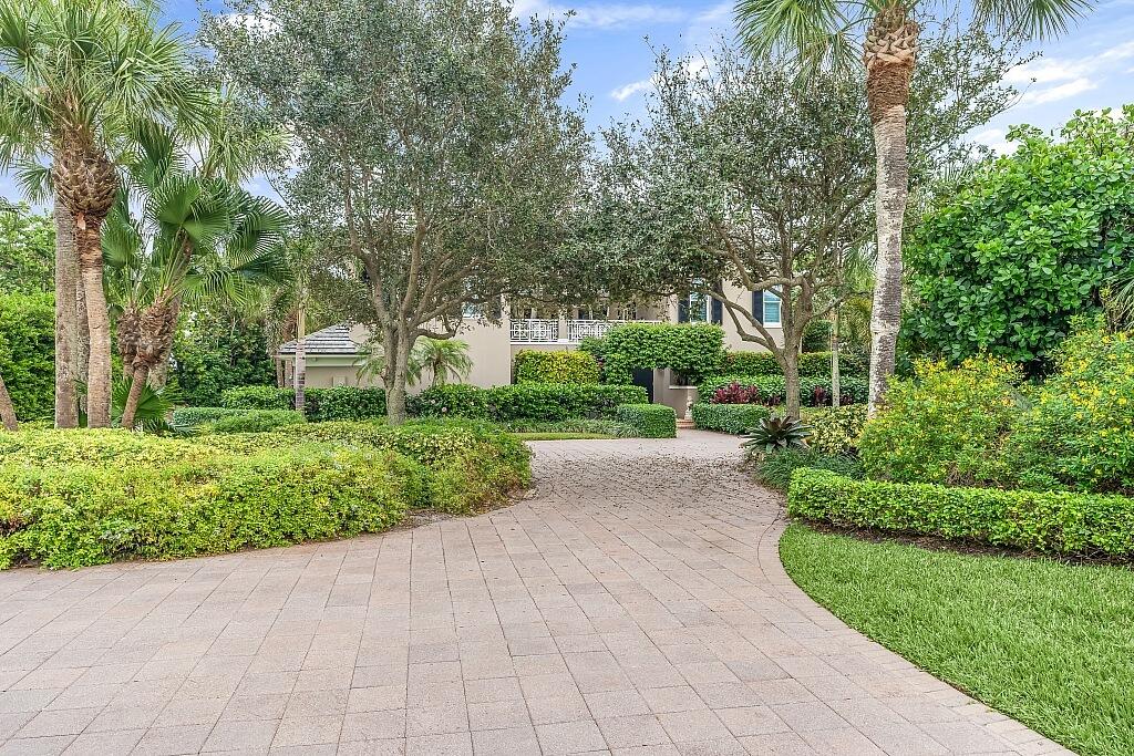 290 Bermuda Bay Lane Property Photo 9