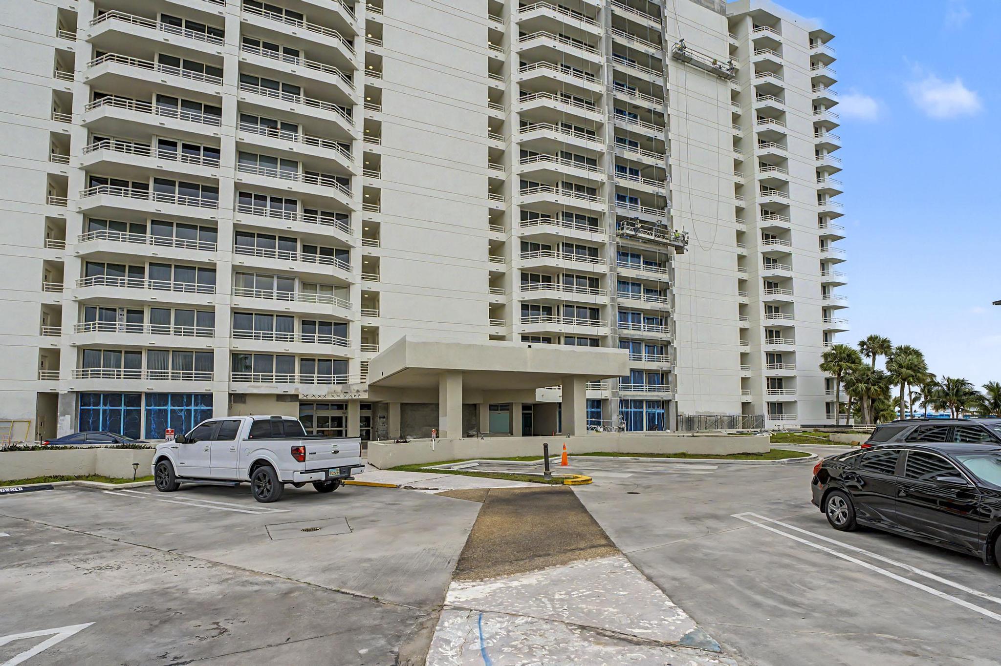 4201 N Ocean Boulevard 203 Property Photo 54