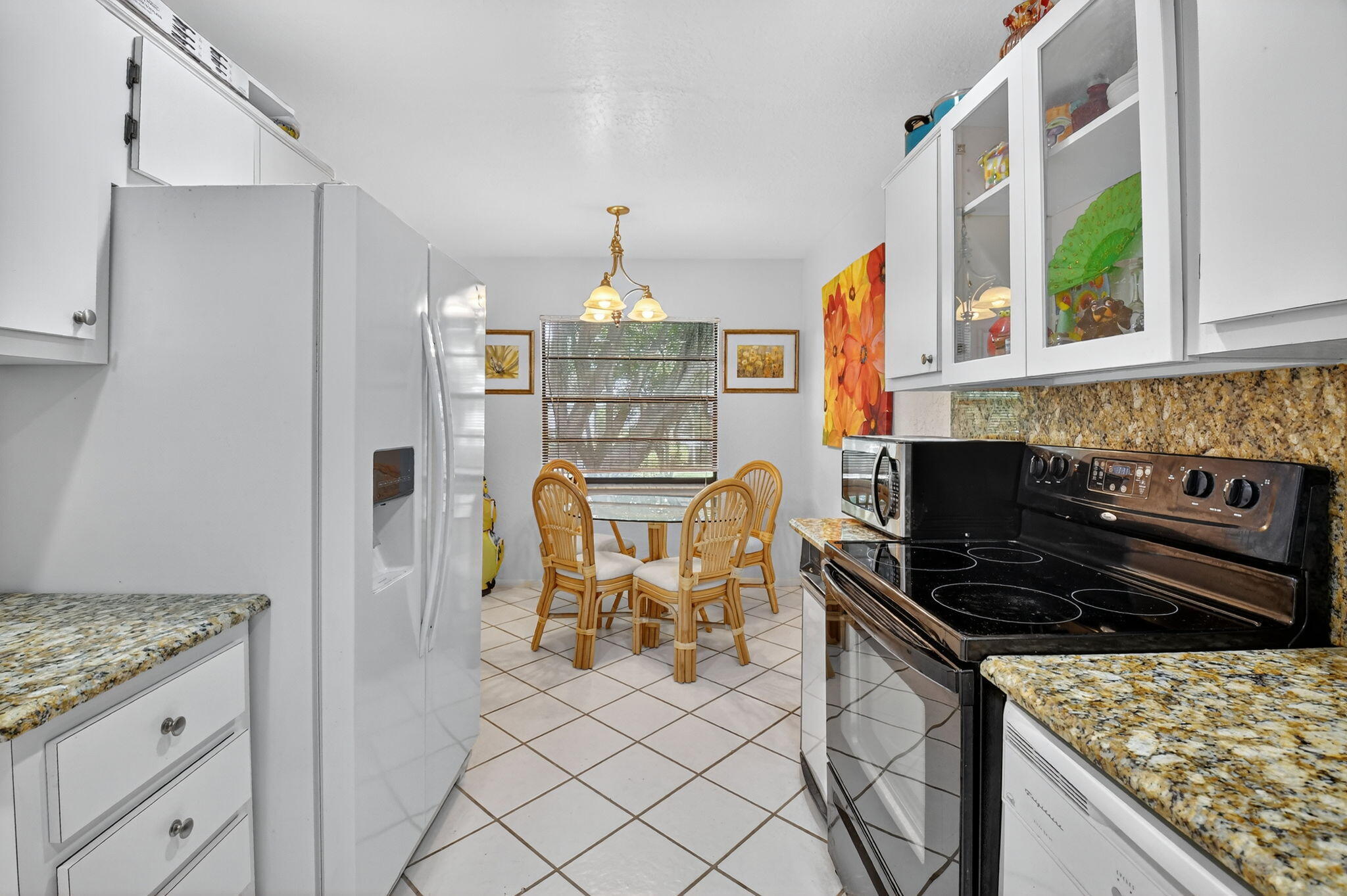 7 Southport Lane B Property Photo 29