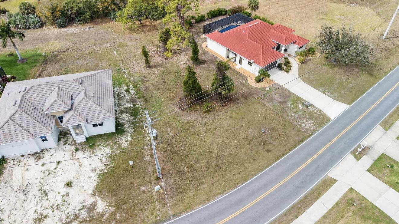 4270 Cape Haze Dr Drive Property Photo 2