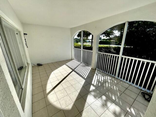 815 W Boynton Beach Boulevard 7-205 Property Photo 15