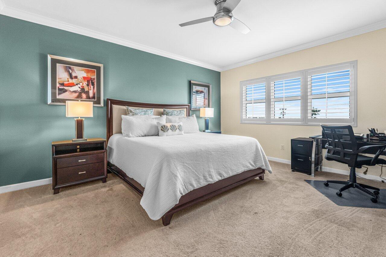 2650 Lake Shore Drive 302 Property Photo 12