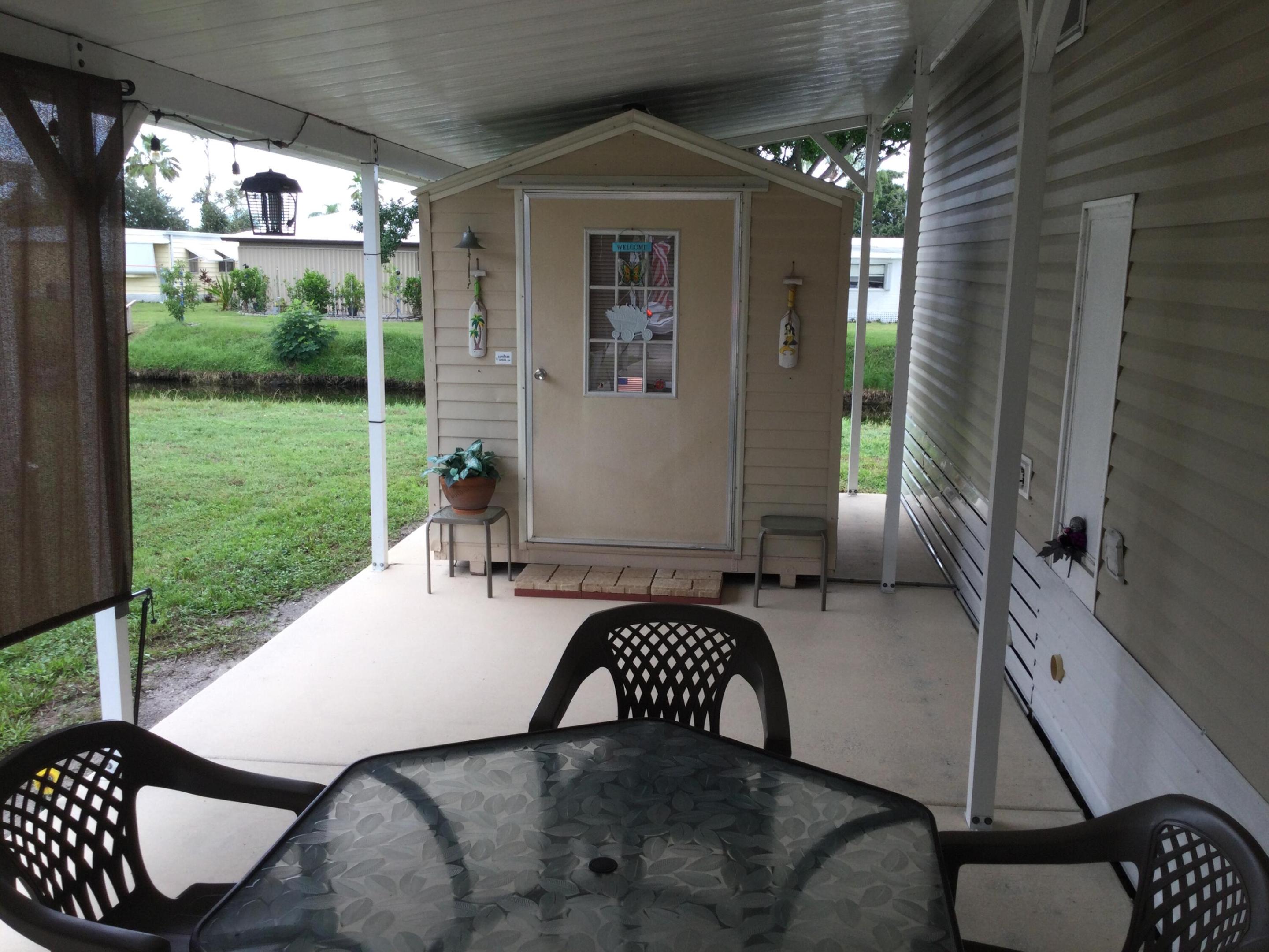 48 Del Prado Street Property Photo 2