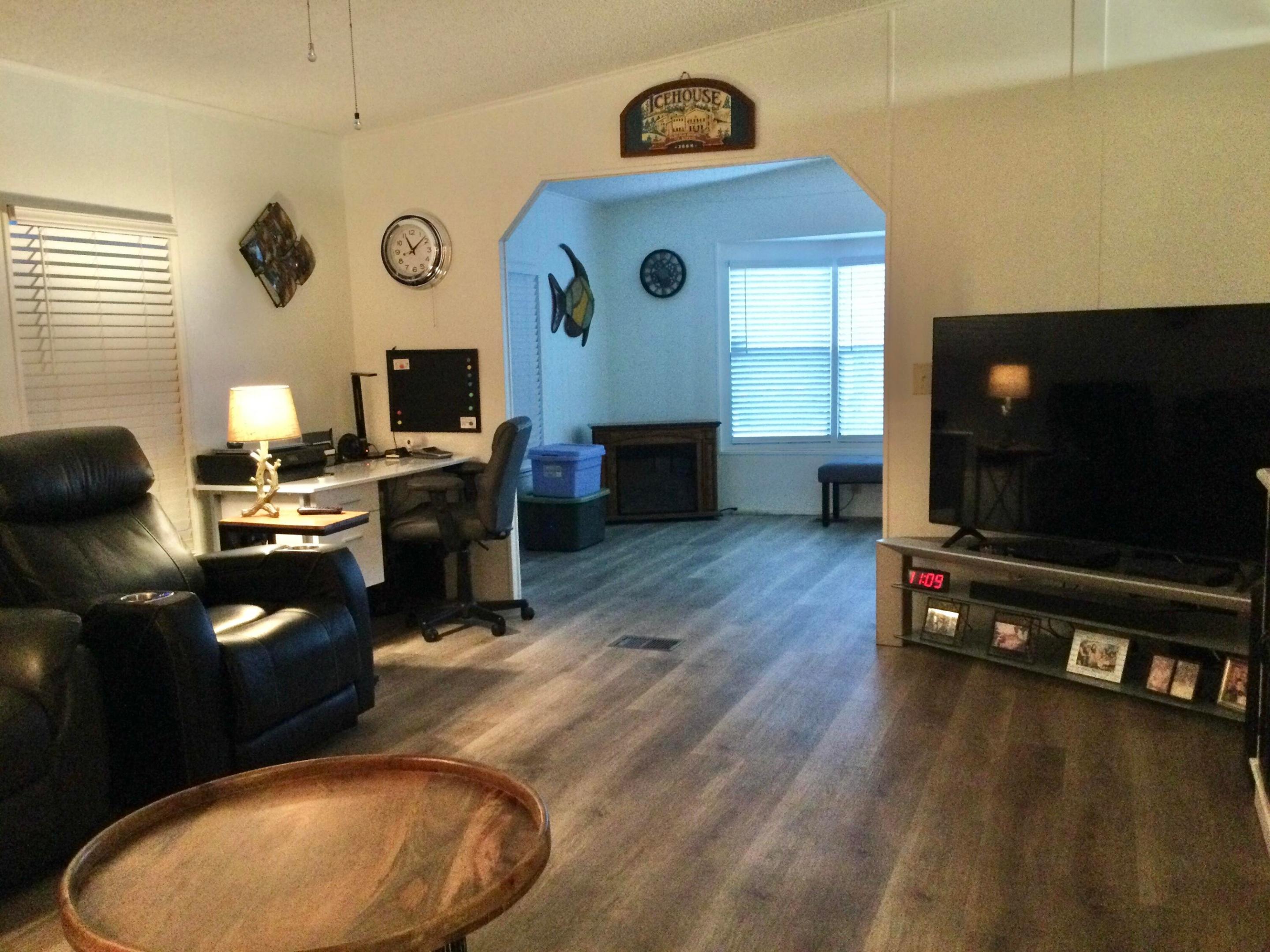 48 Del Prado Street Property Photo 3