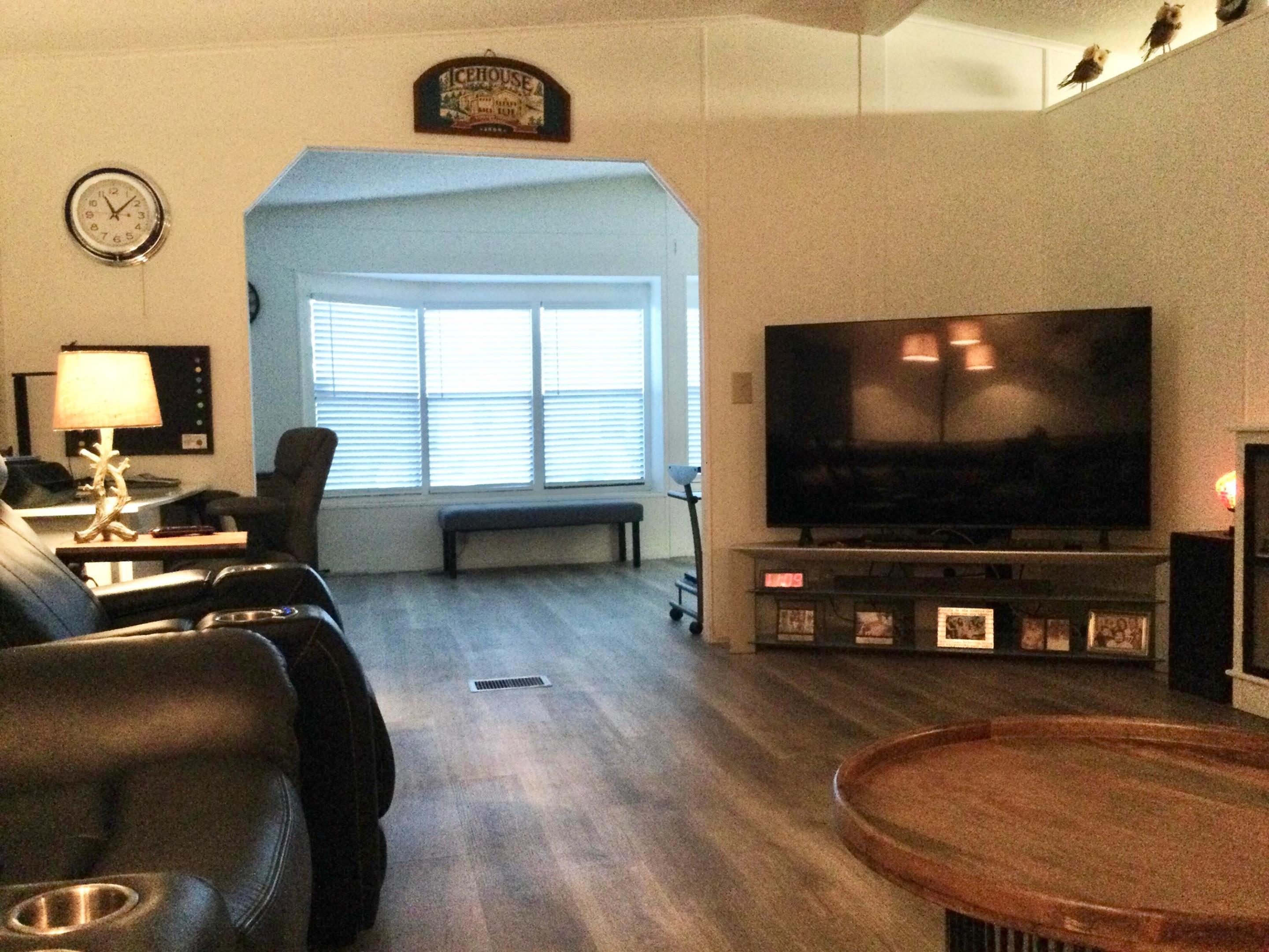 48 Del Prado Street Property Photo 6