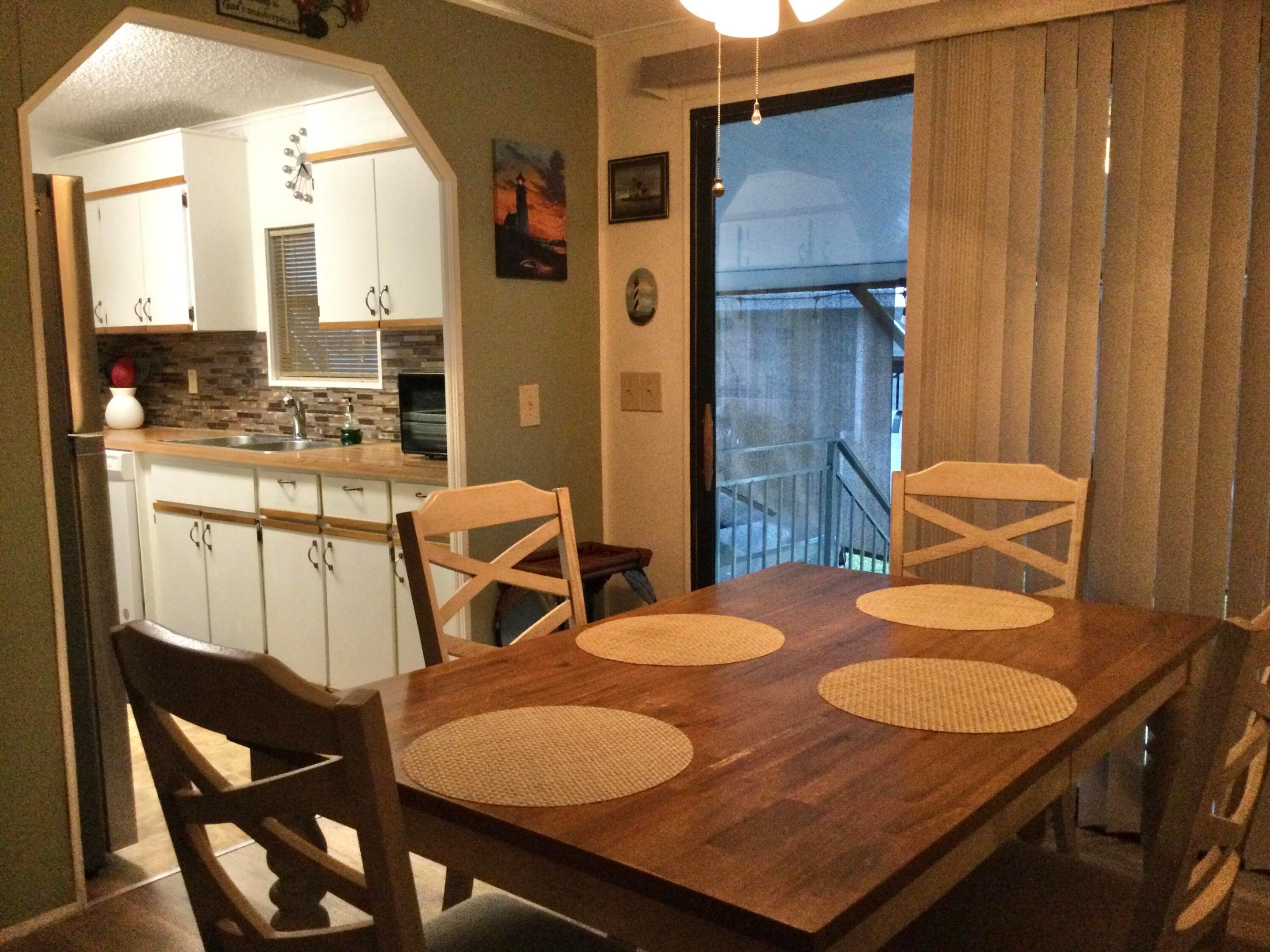 48 Del Prado Street Property Photo 19
