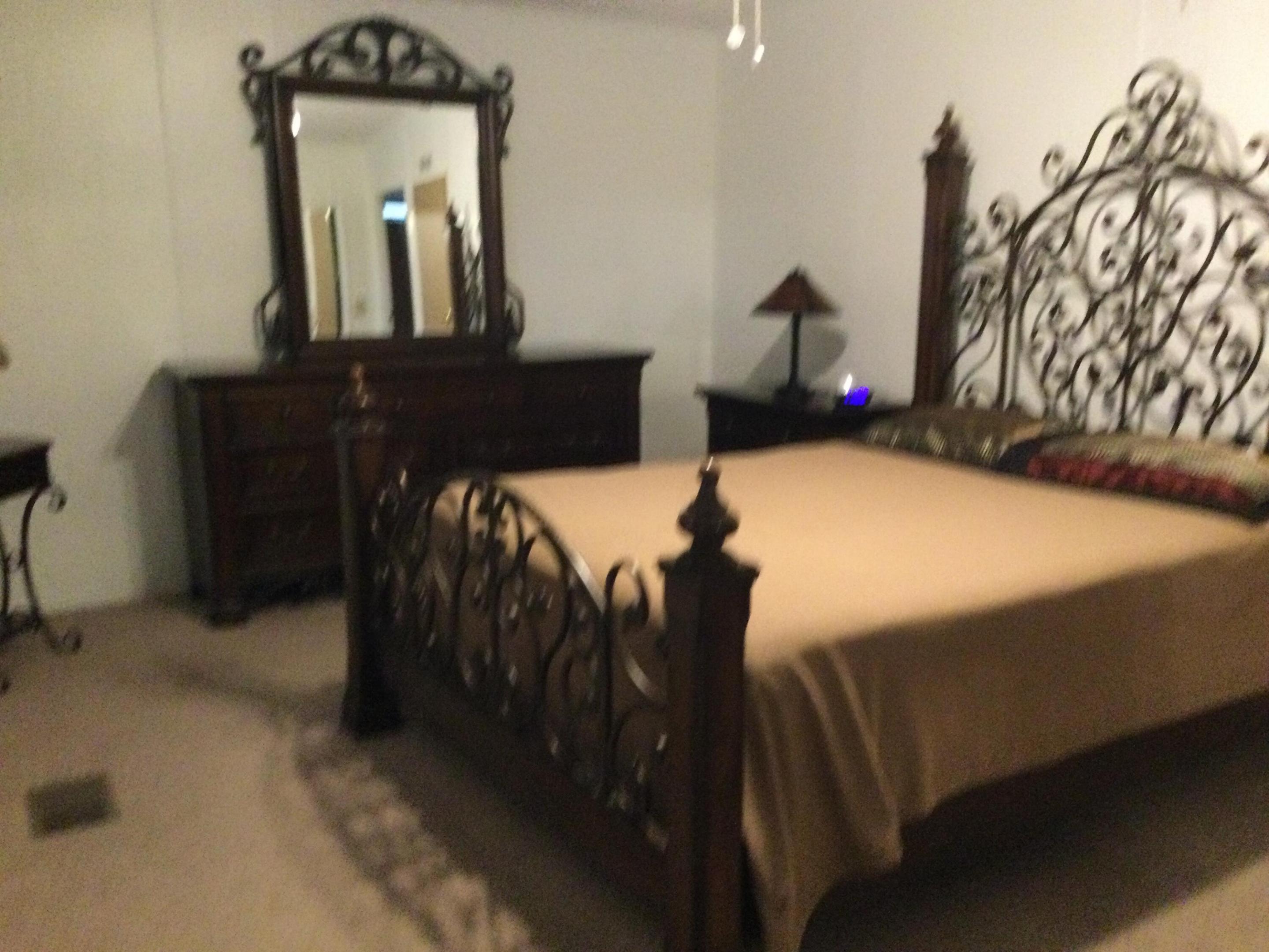 48 Del Prado Street Property Photo 21