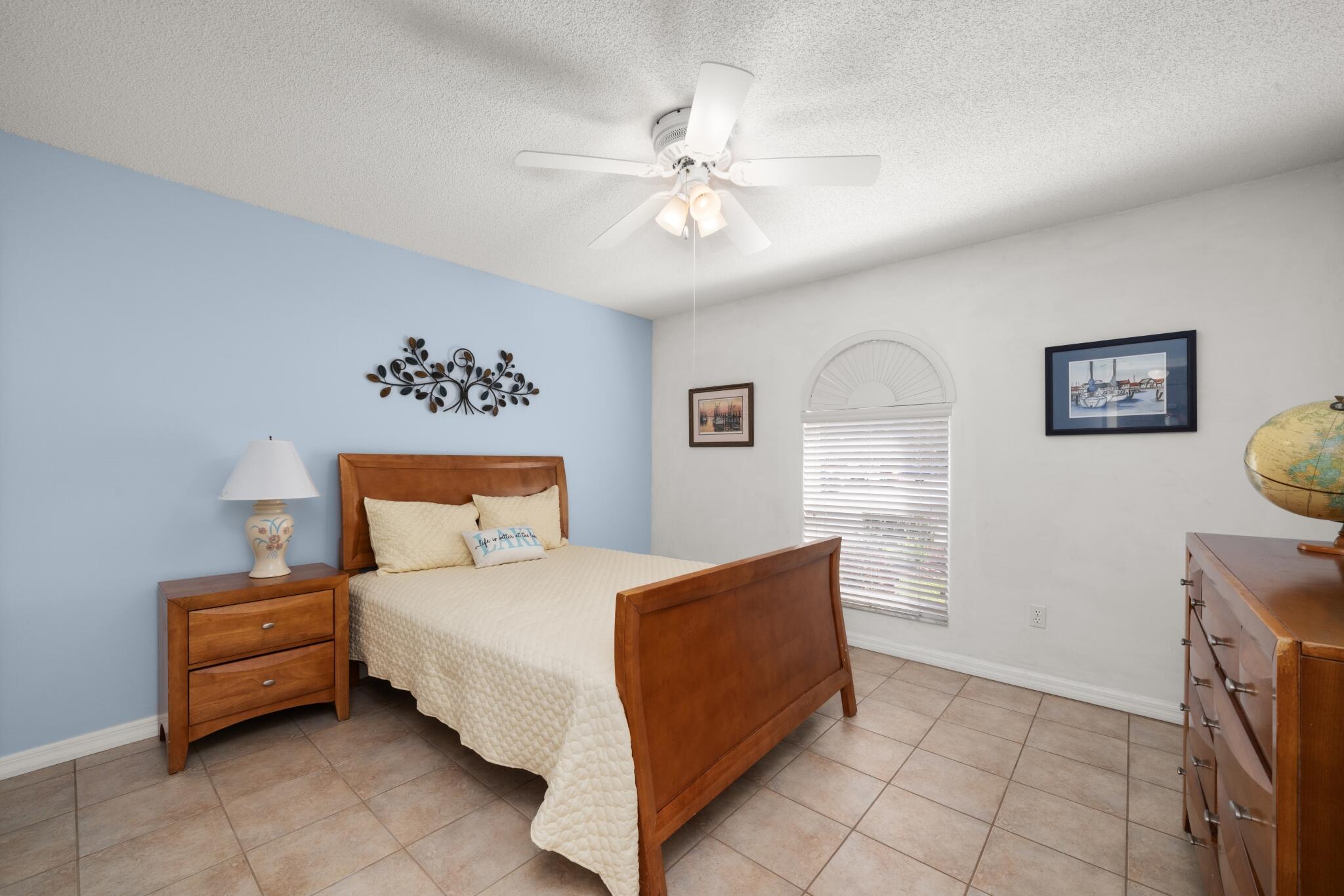 703 Chelsee Way Property Photo 23
