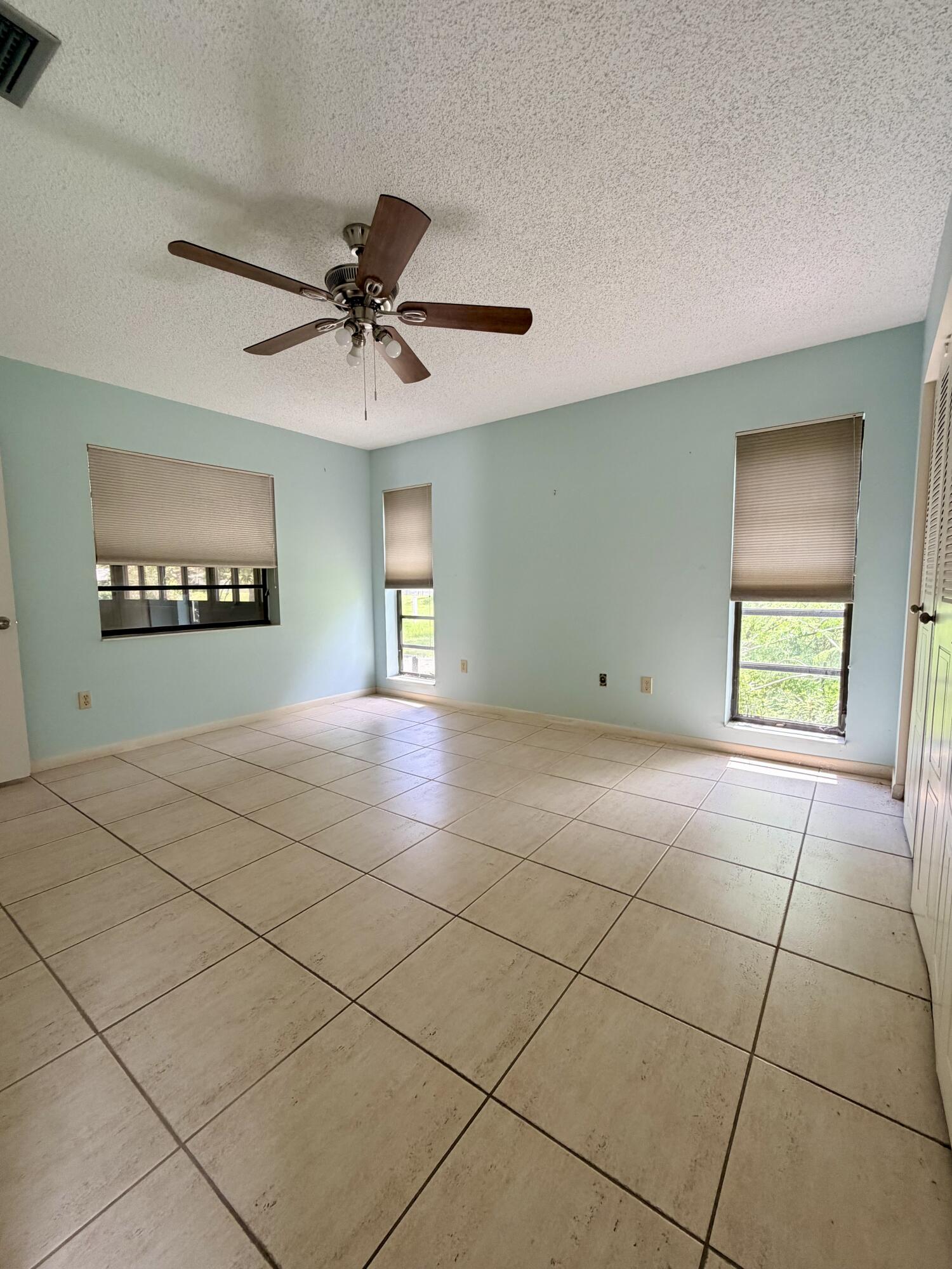 6273 Tall Cypress Circle Property Photo 6