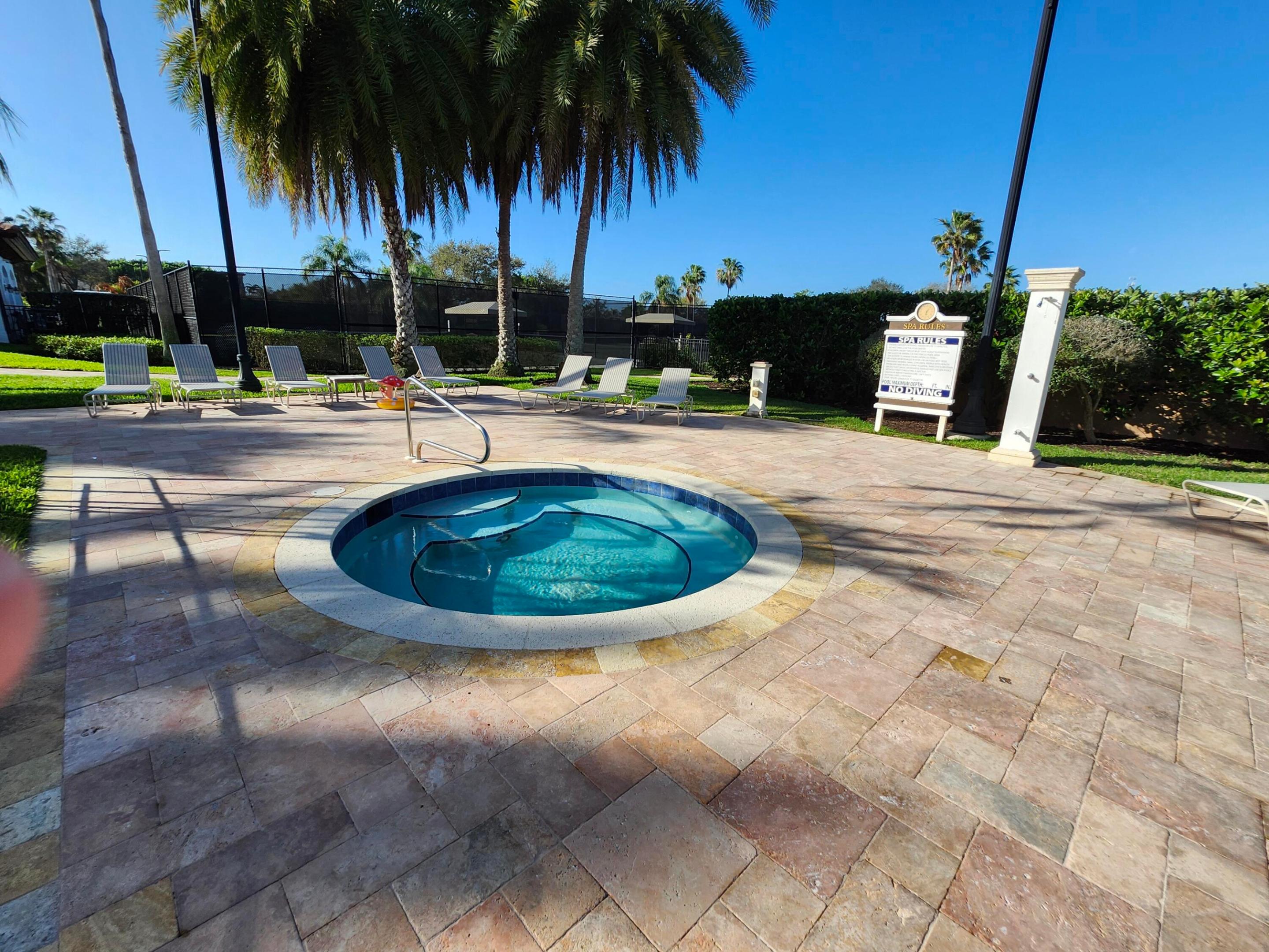 104 Se San Alicante Property Photo 15