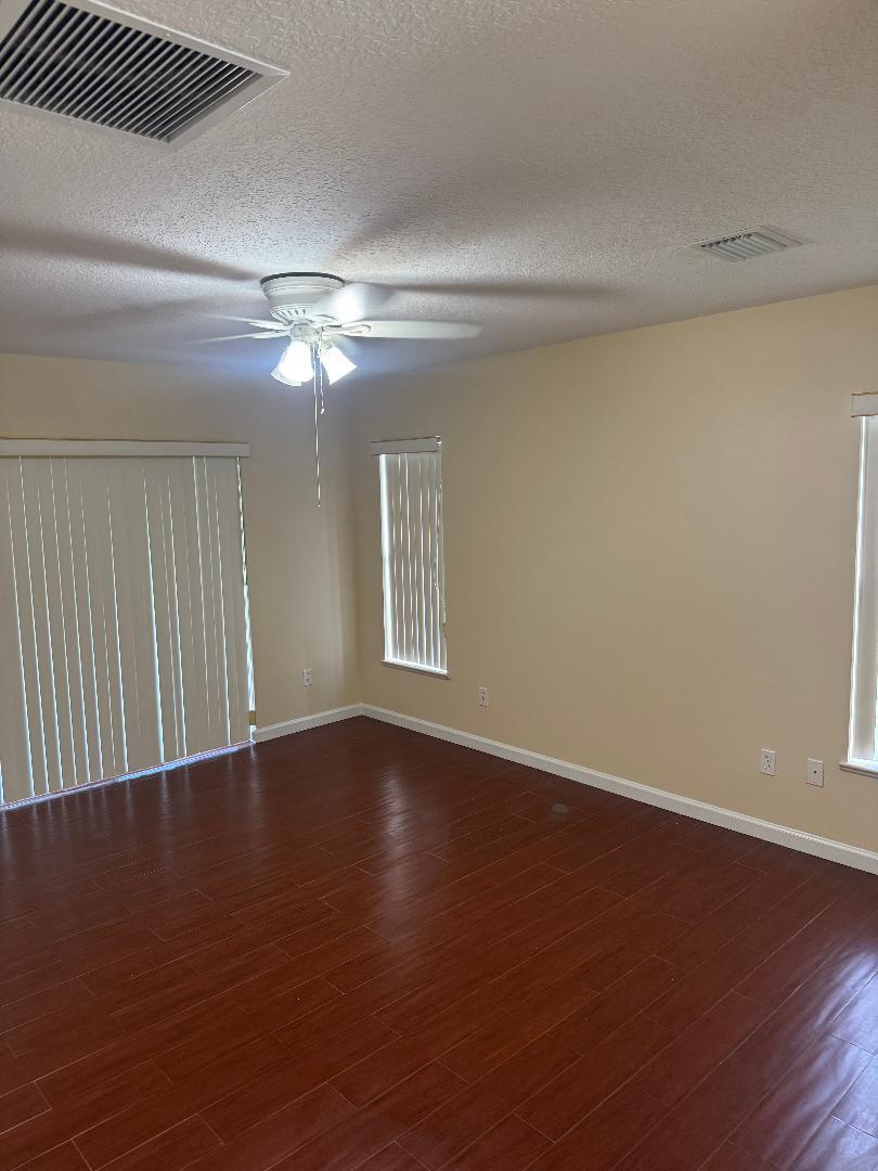 2461 Sw Webster Lane Property Photo 12