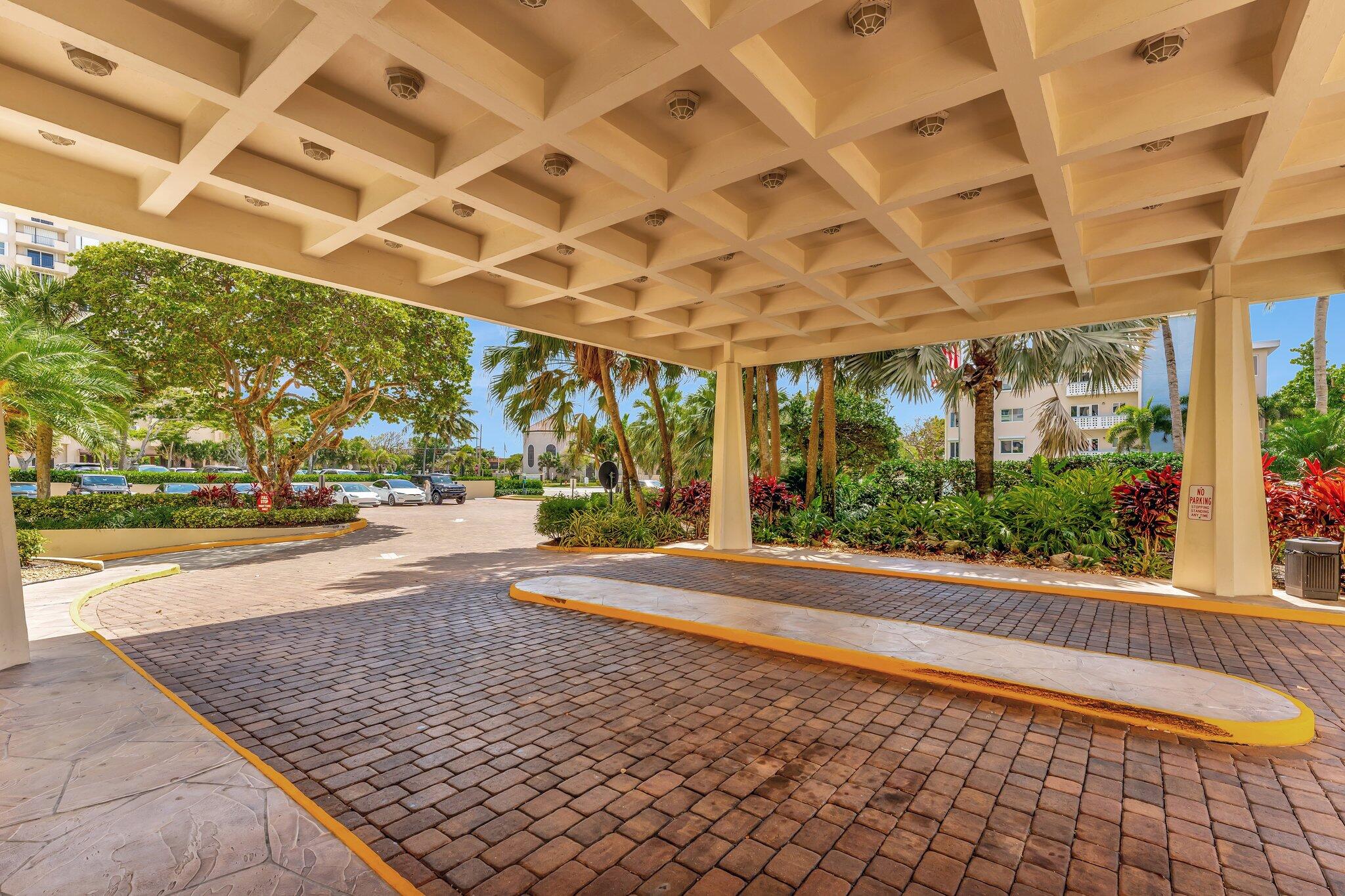 1900 S Ocean Boulevard 8g Property Photo 36