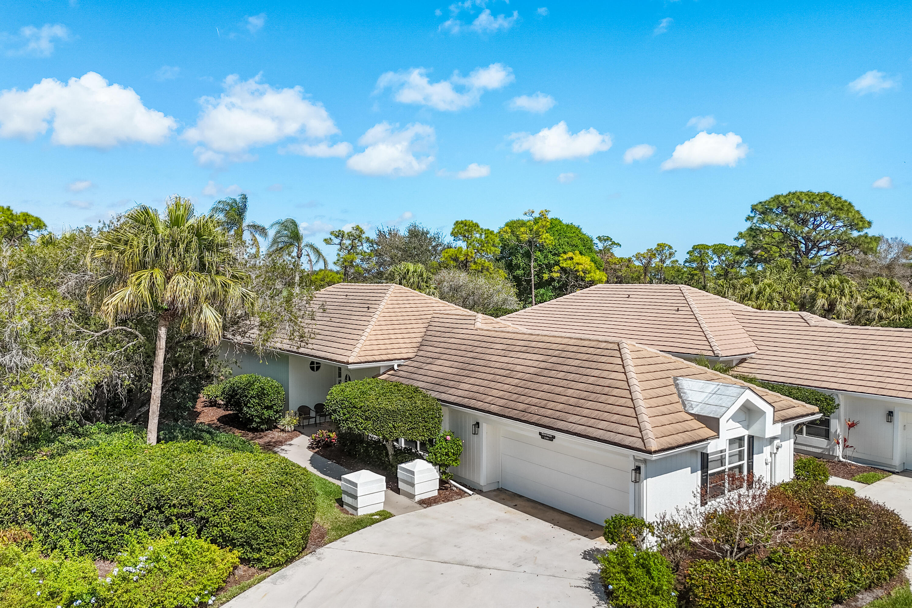 2201 Nw Seagrass Drive Property Photo 1