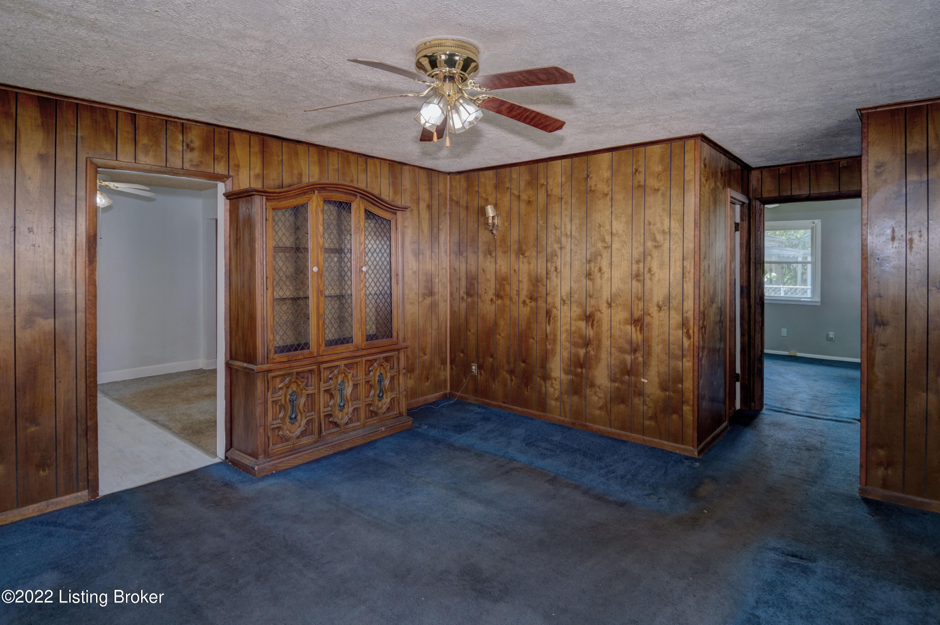 2405 Elmore St Property Photo 14