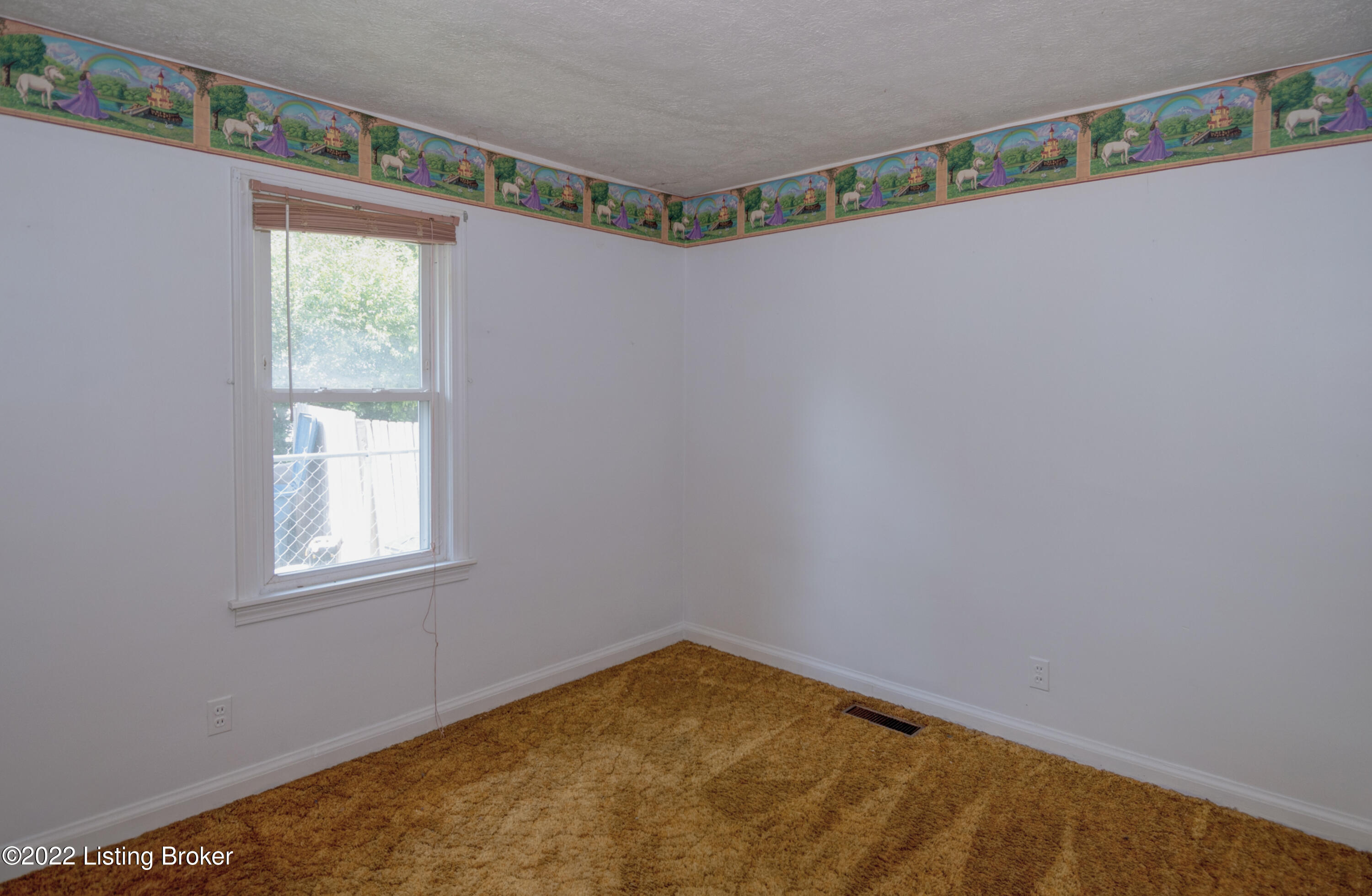 2405 Elmore St Property Photo 21