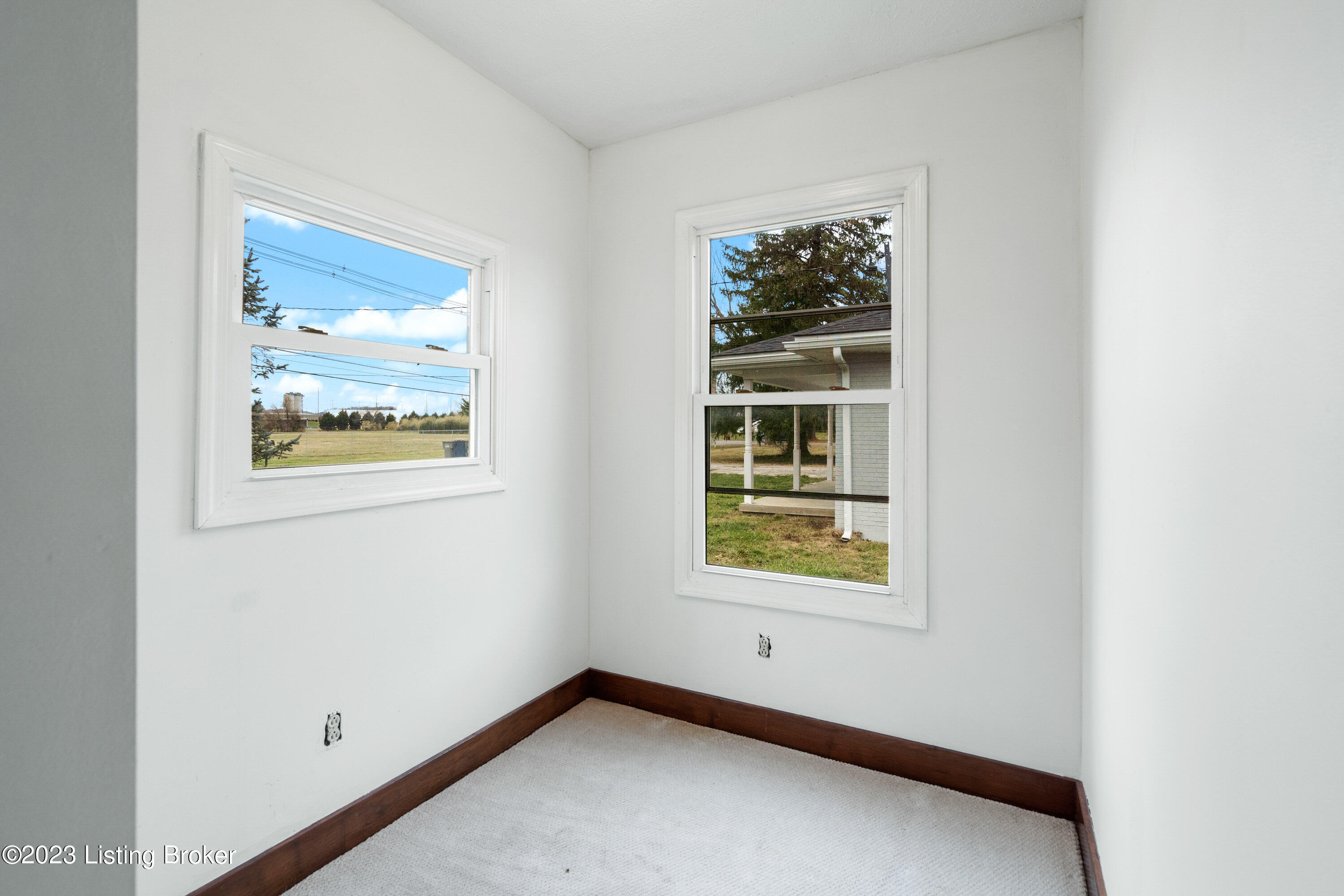 7013 Shipley Ln Property Photo 17