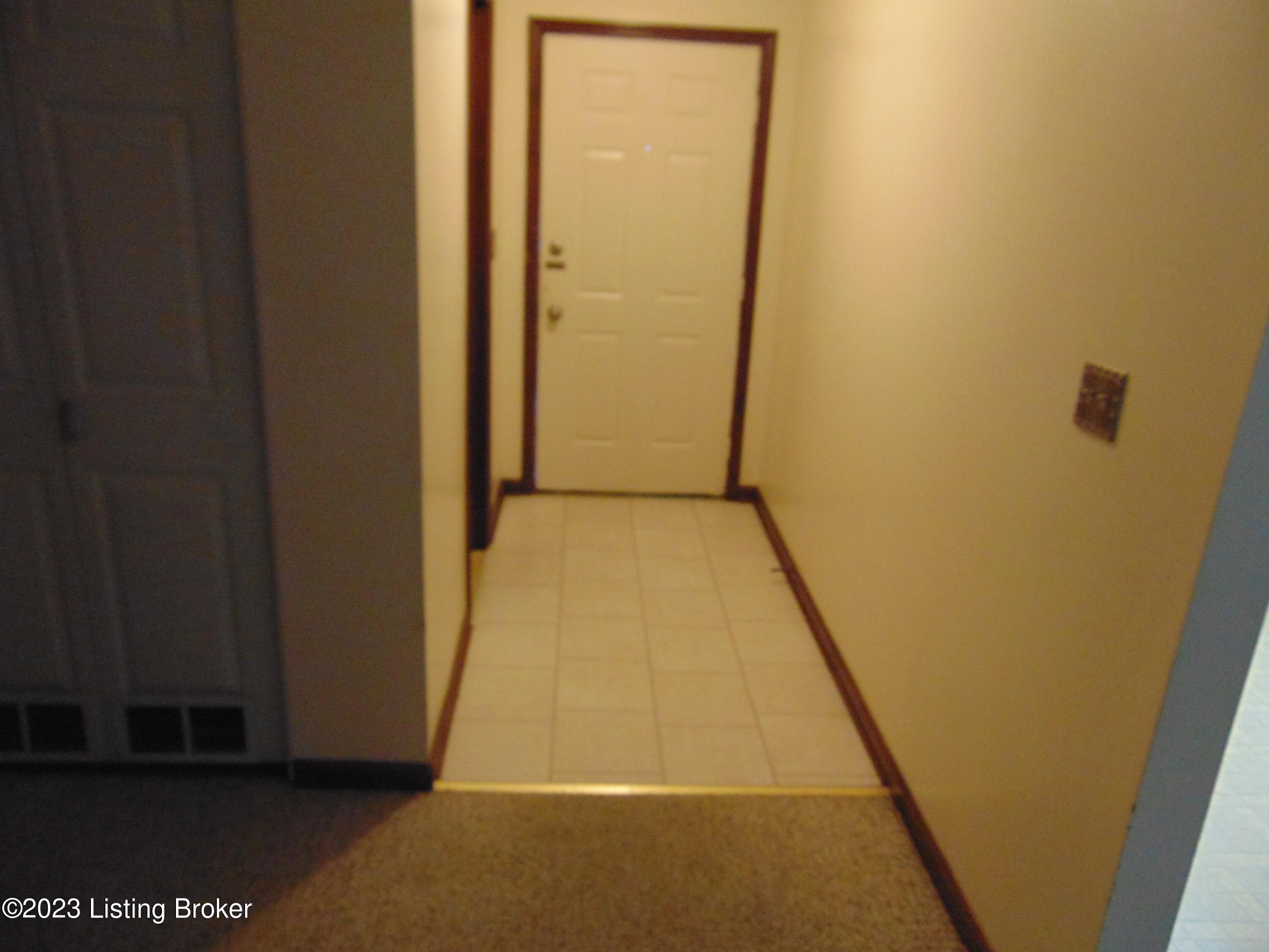206 Eagle Pass Property Photo 9