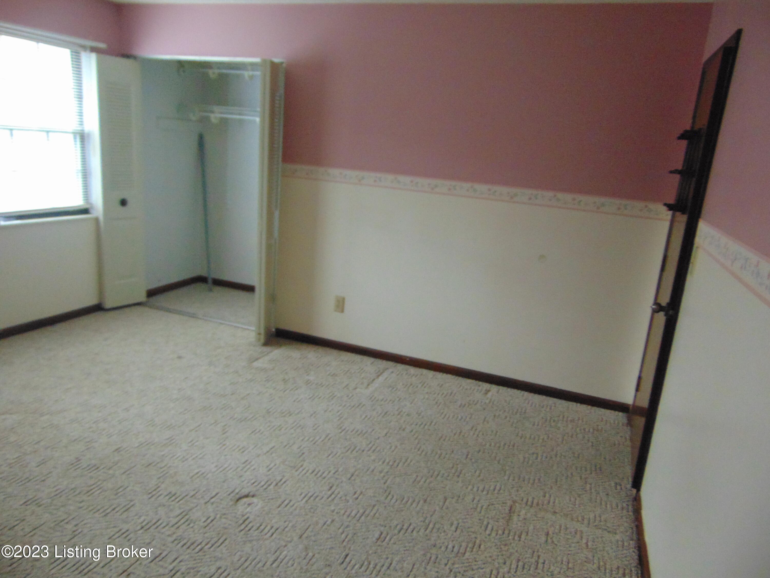 206 Eagle Pass Property Photo 19