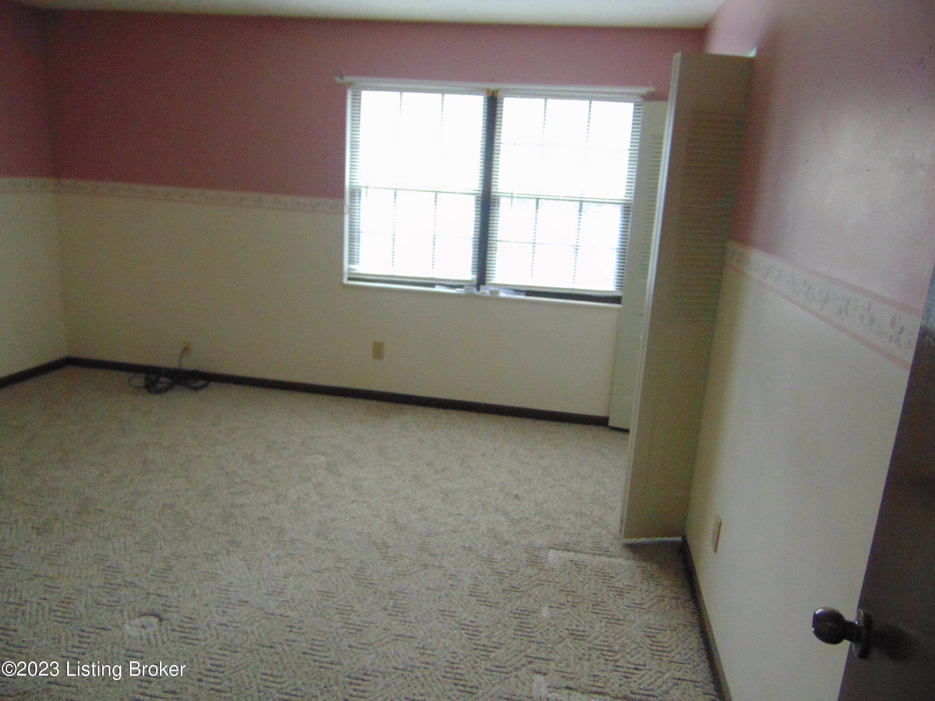 206 Eagle Pass Property Photo 21