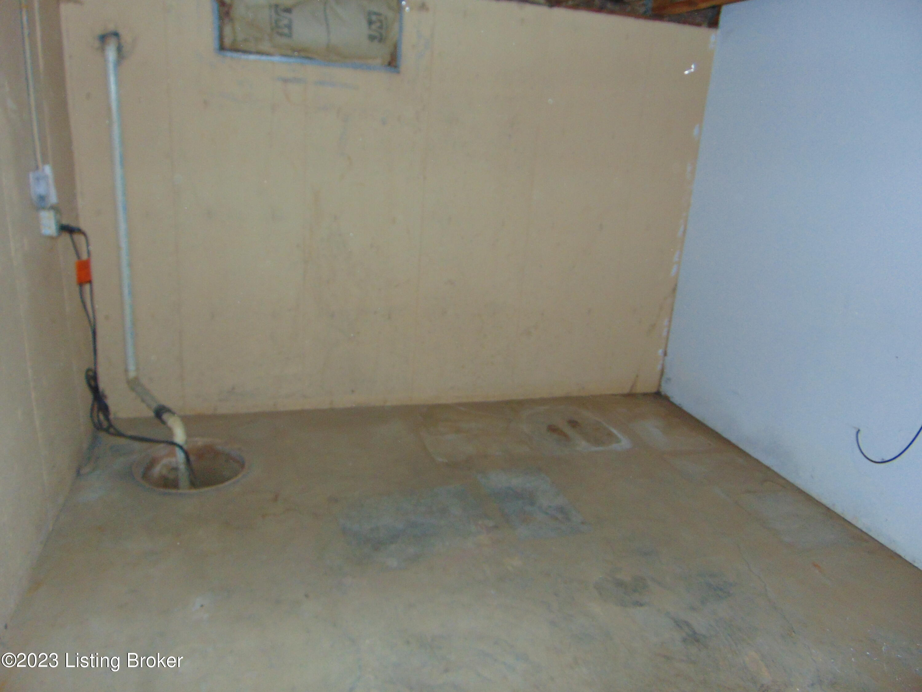 206 Eagle Pass Property Photo 30